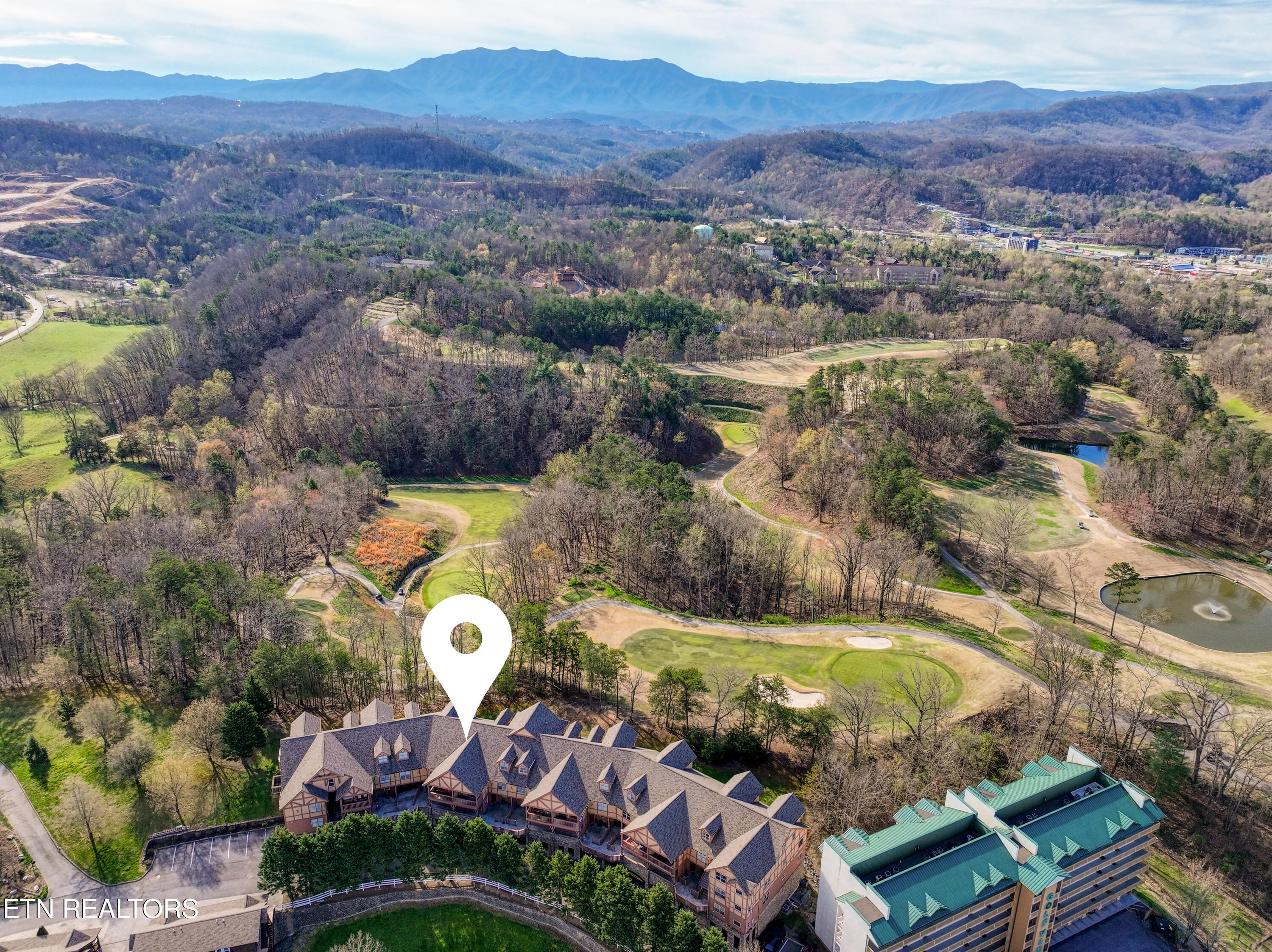 830 Golf View Boulevard Pigeon Forge TN 37863