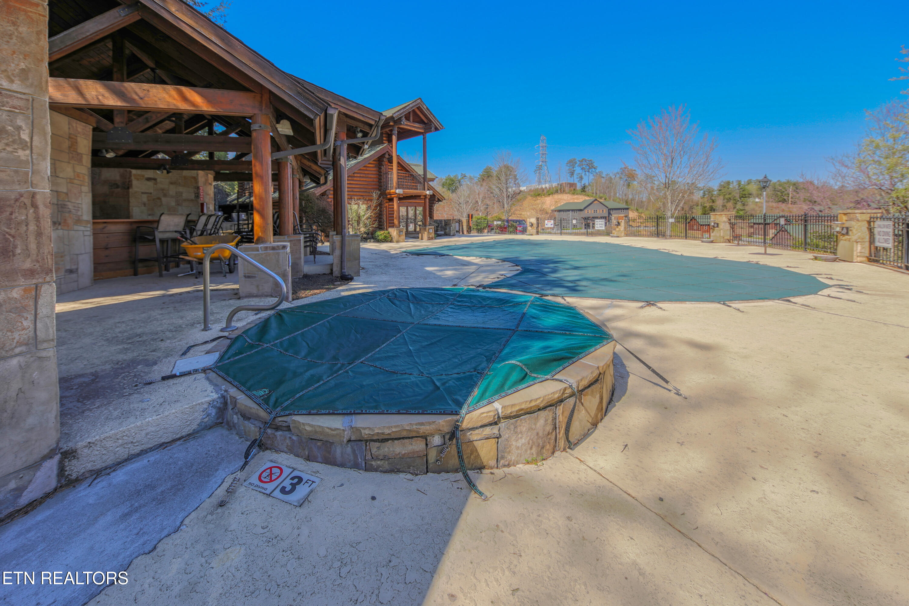 830 Golf View Boulevard Pigeon Forge TN 37863