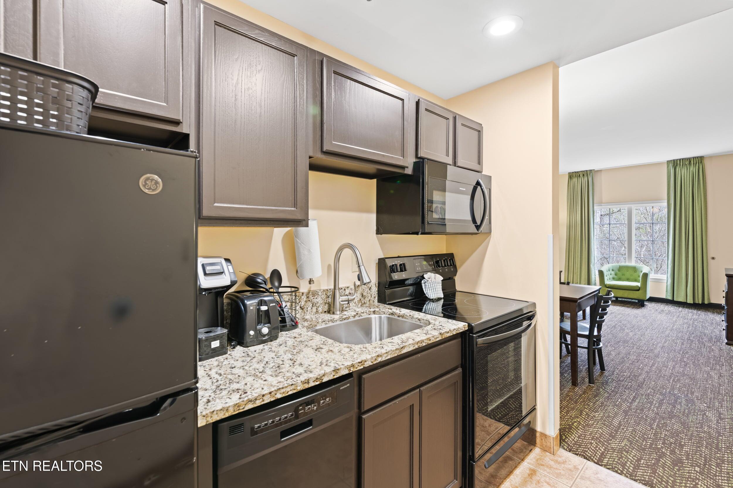 225 Collier Drive Sevierville TN 37862