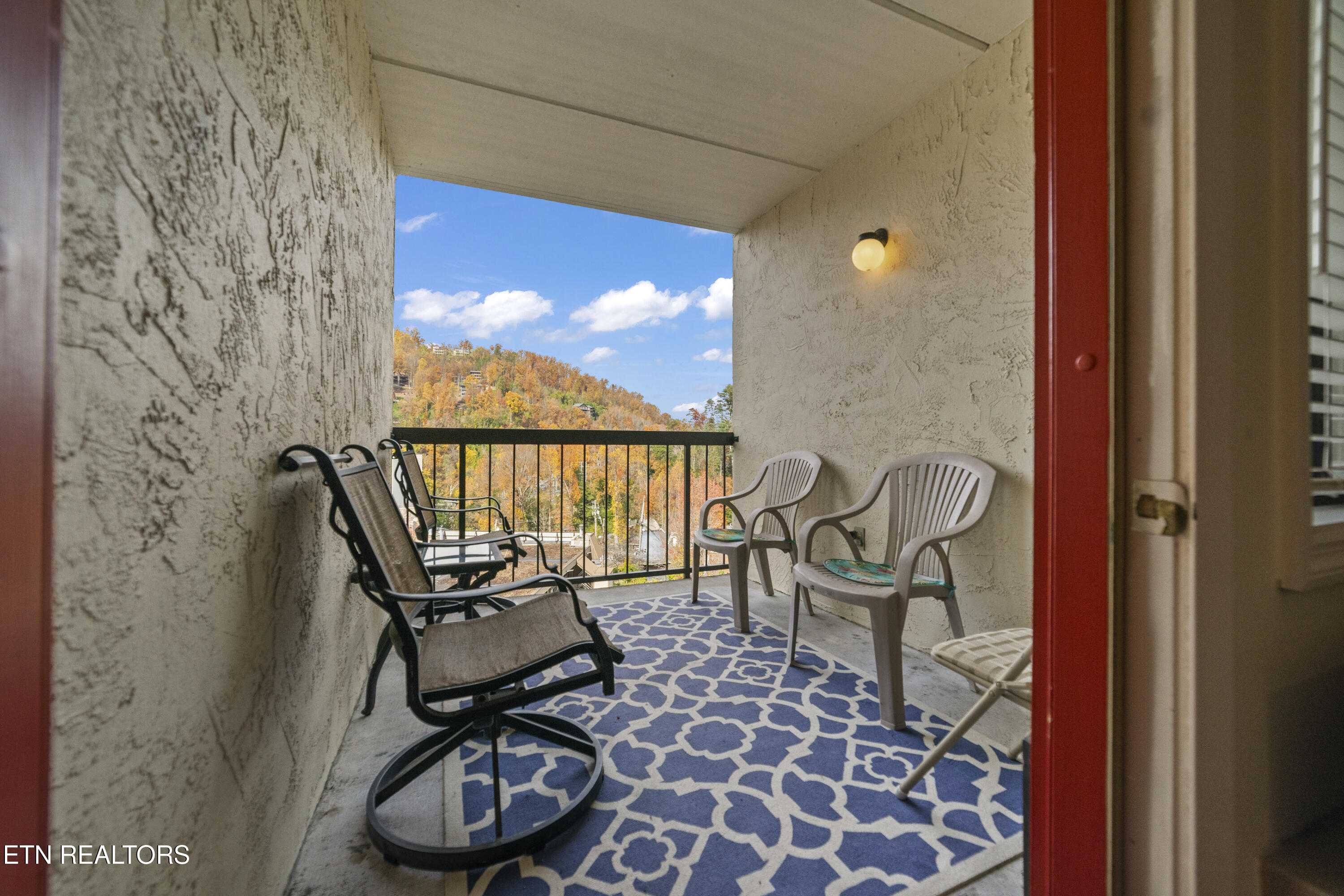 102 Baskins Creek Bypass Gatlinburg TN 37738