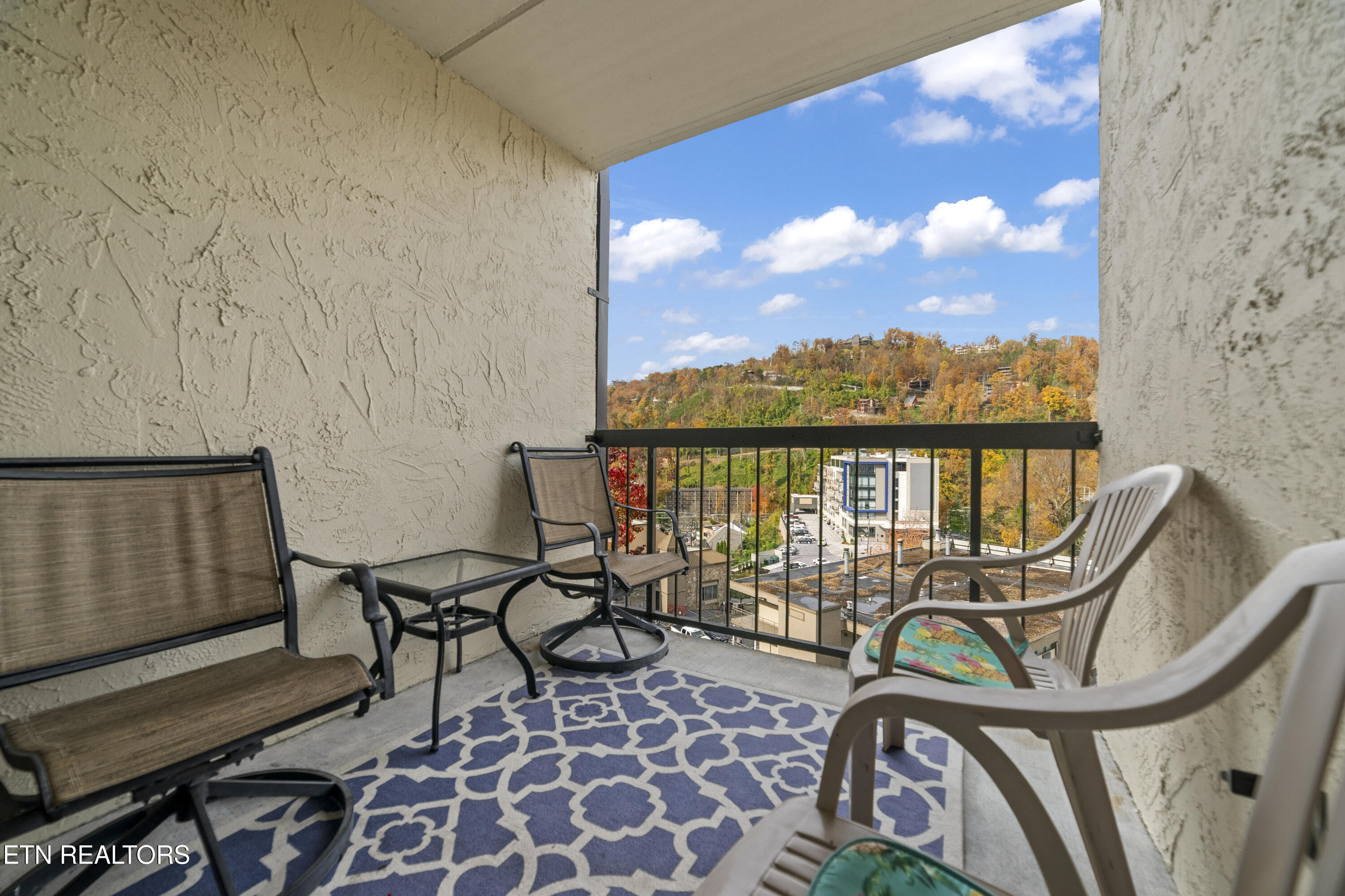 102 Baskins Creek Bypass Gatlinburg TN 37738