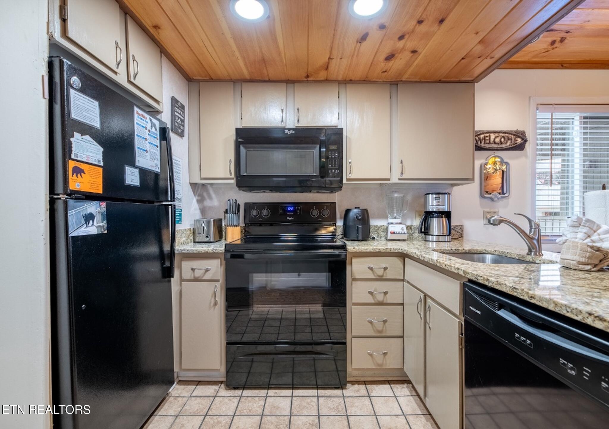 3710 Weber Road Gatlinburg TN 37738