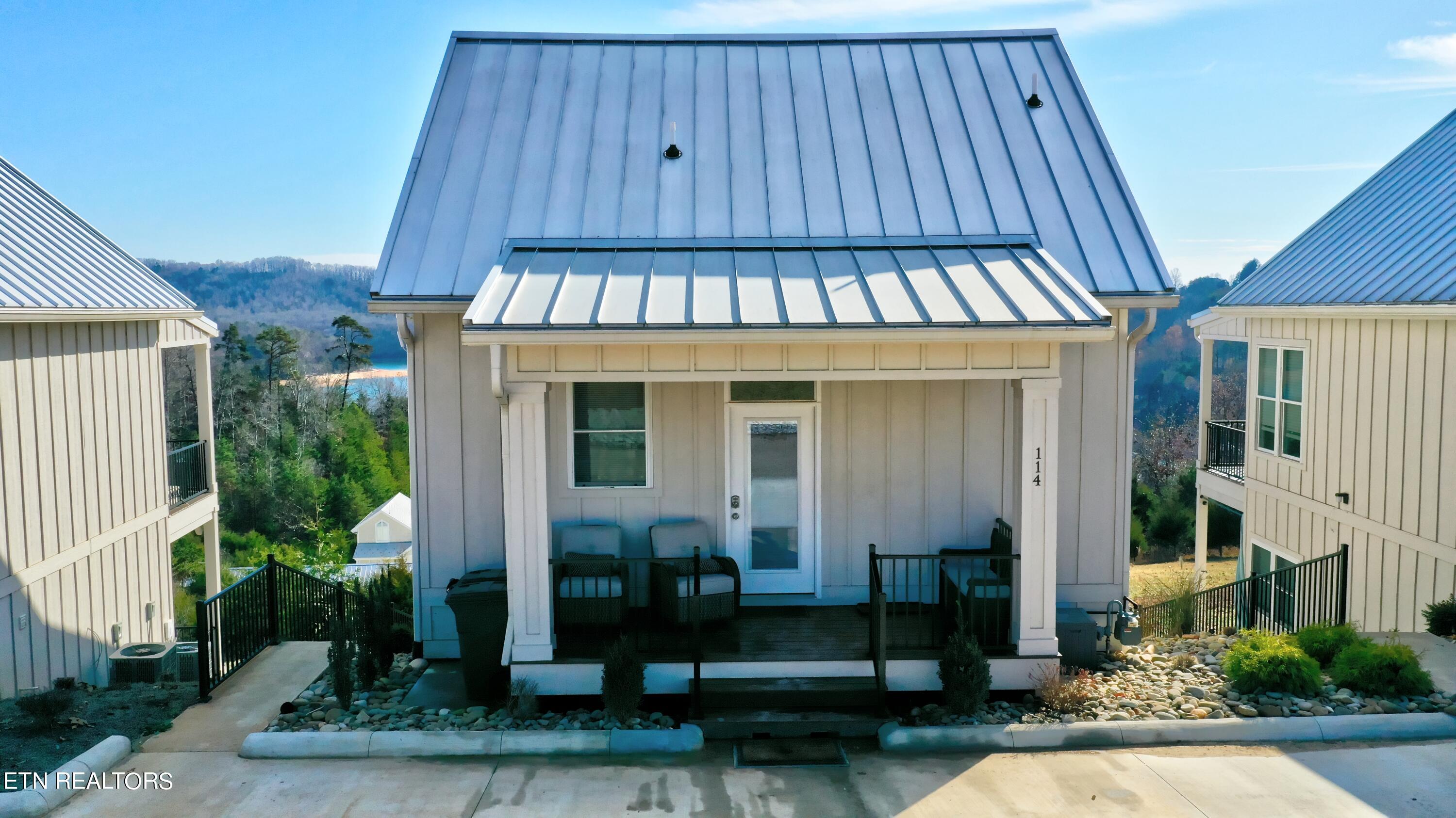 114 E East Harbor View Lane Lafollette TN 37766
