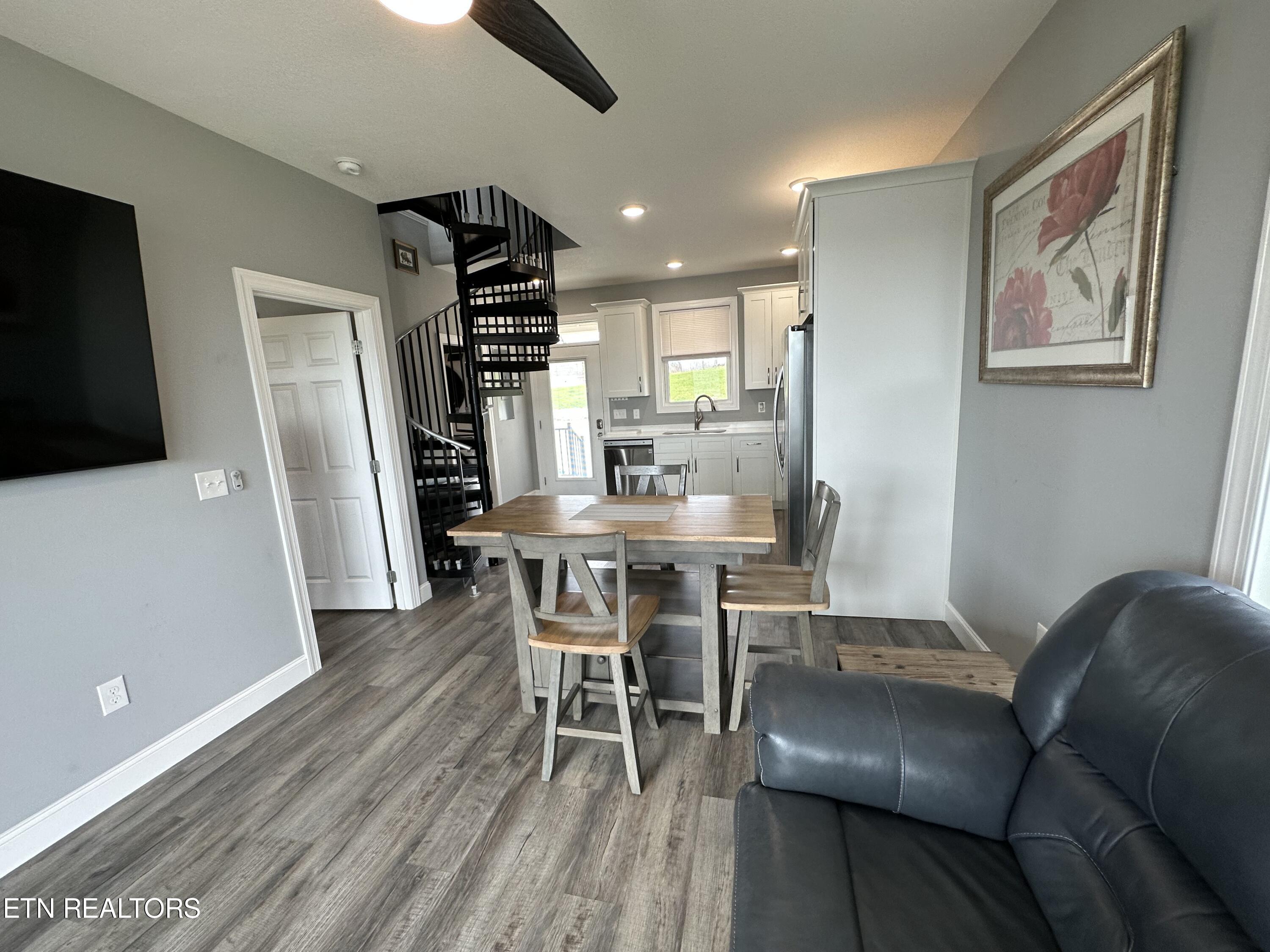 114 E East Harbor View Lane Lafollette TN 37766