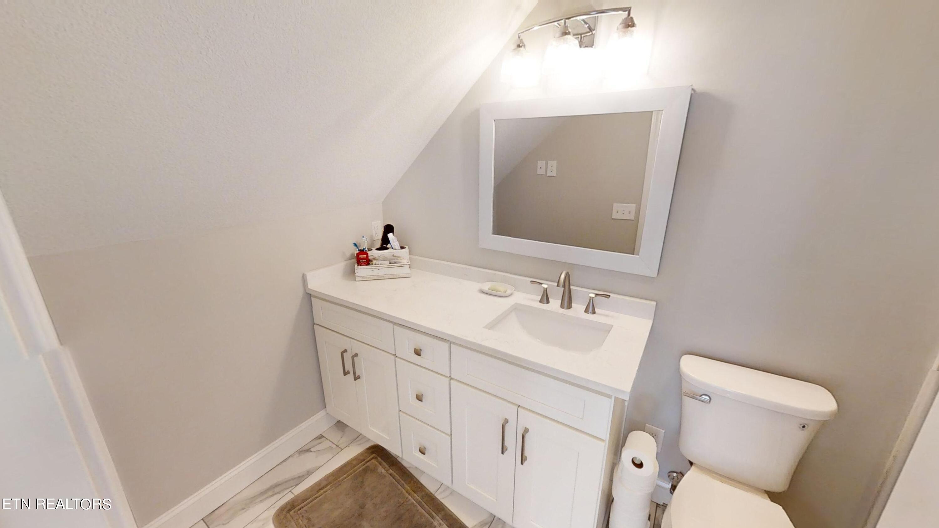 114 E East Harbor View Lane Lafollette TN 37766