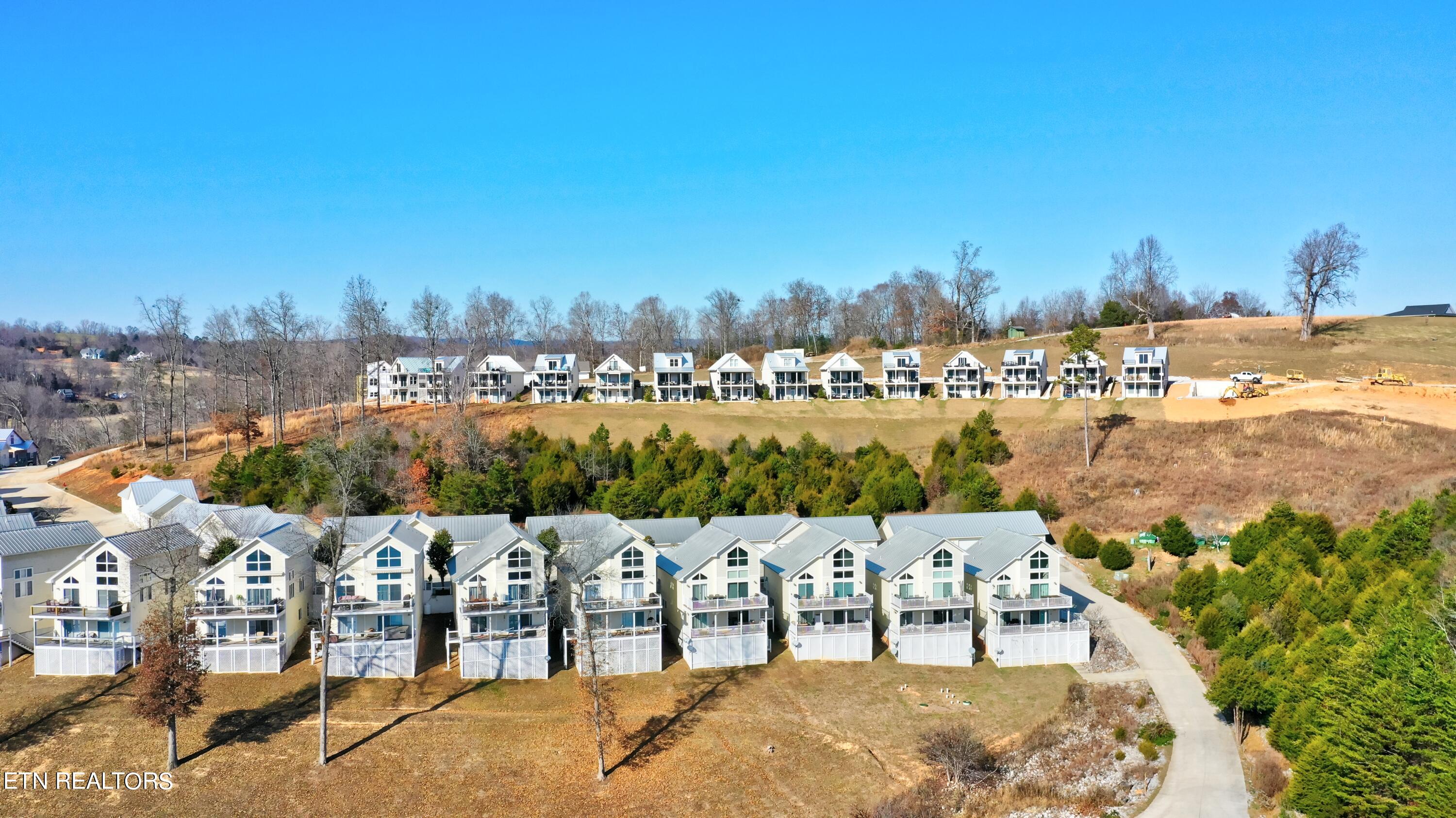 114 E East Harbor View Lane Lafollette TN 37766