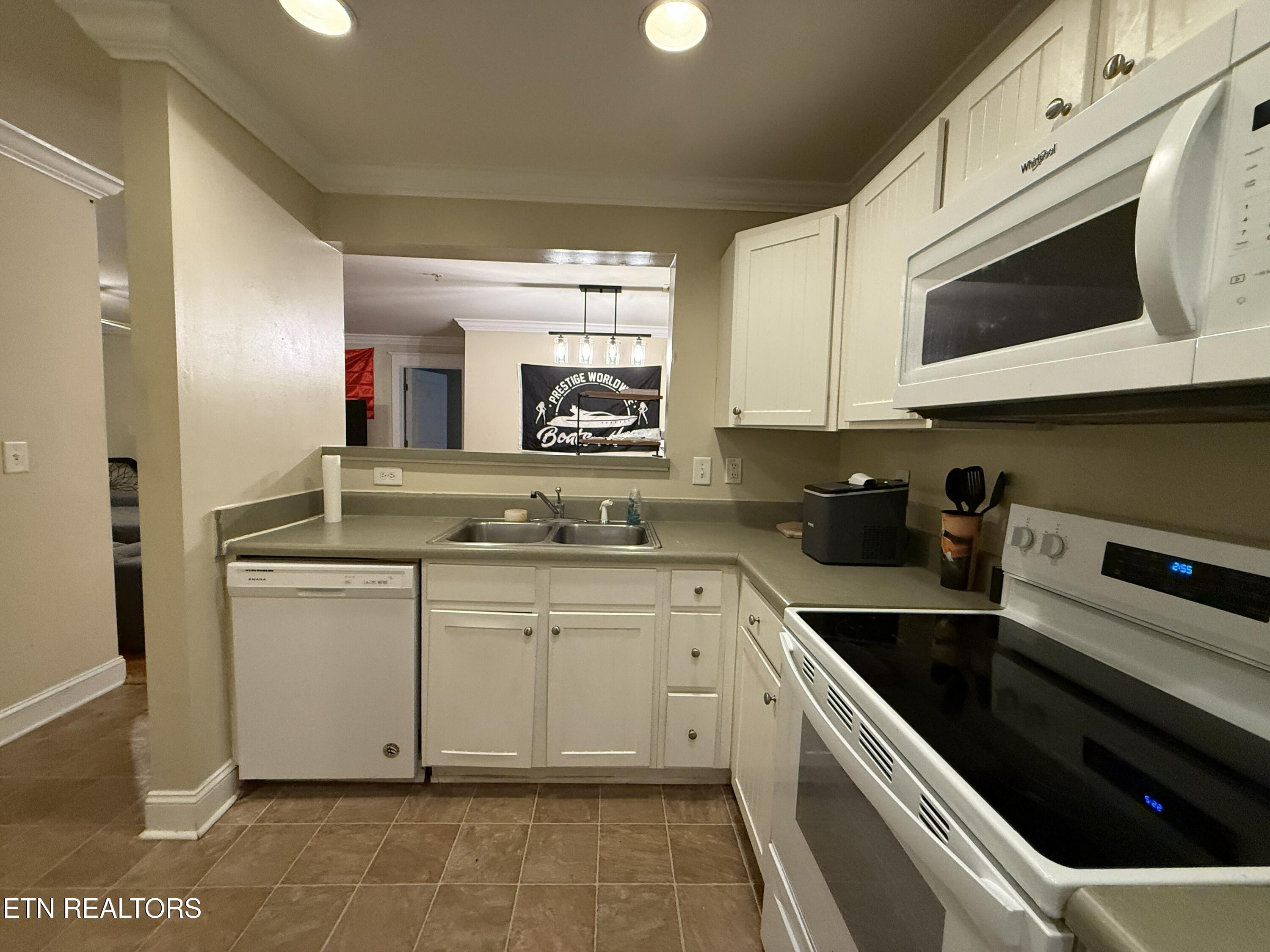3930 Cherokee Woods Way #101 Knoxville TN 37920
