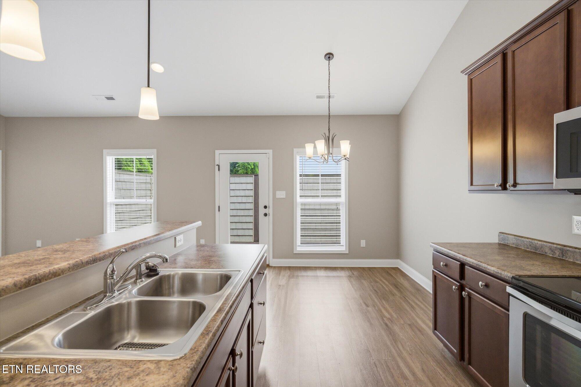 120 Pewter Way Seymour TN 37865
