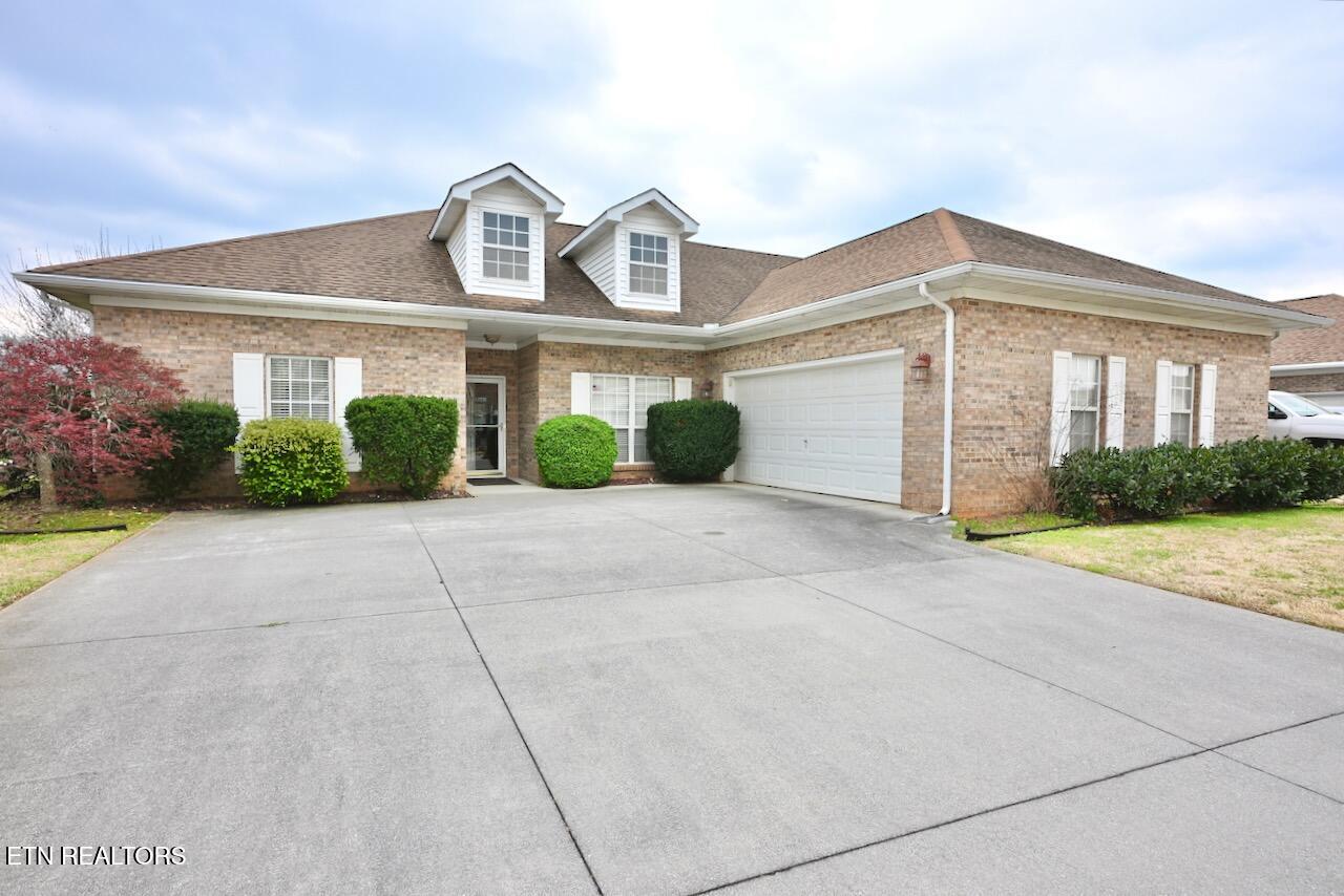 258 Royal Oaks Drive Maryville TN 37801