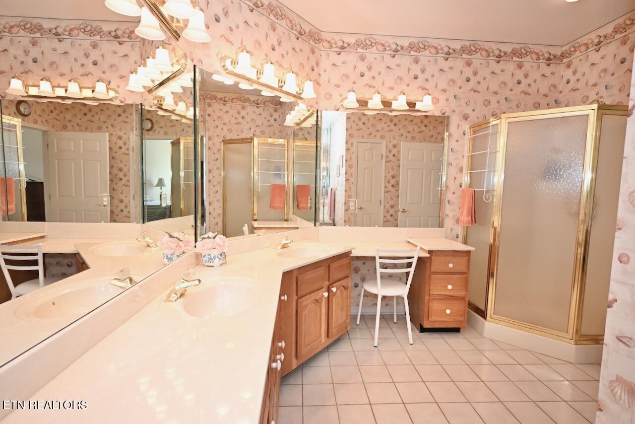 258 Royal Oaks Drive Maryville TN 37801