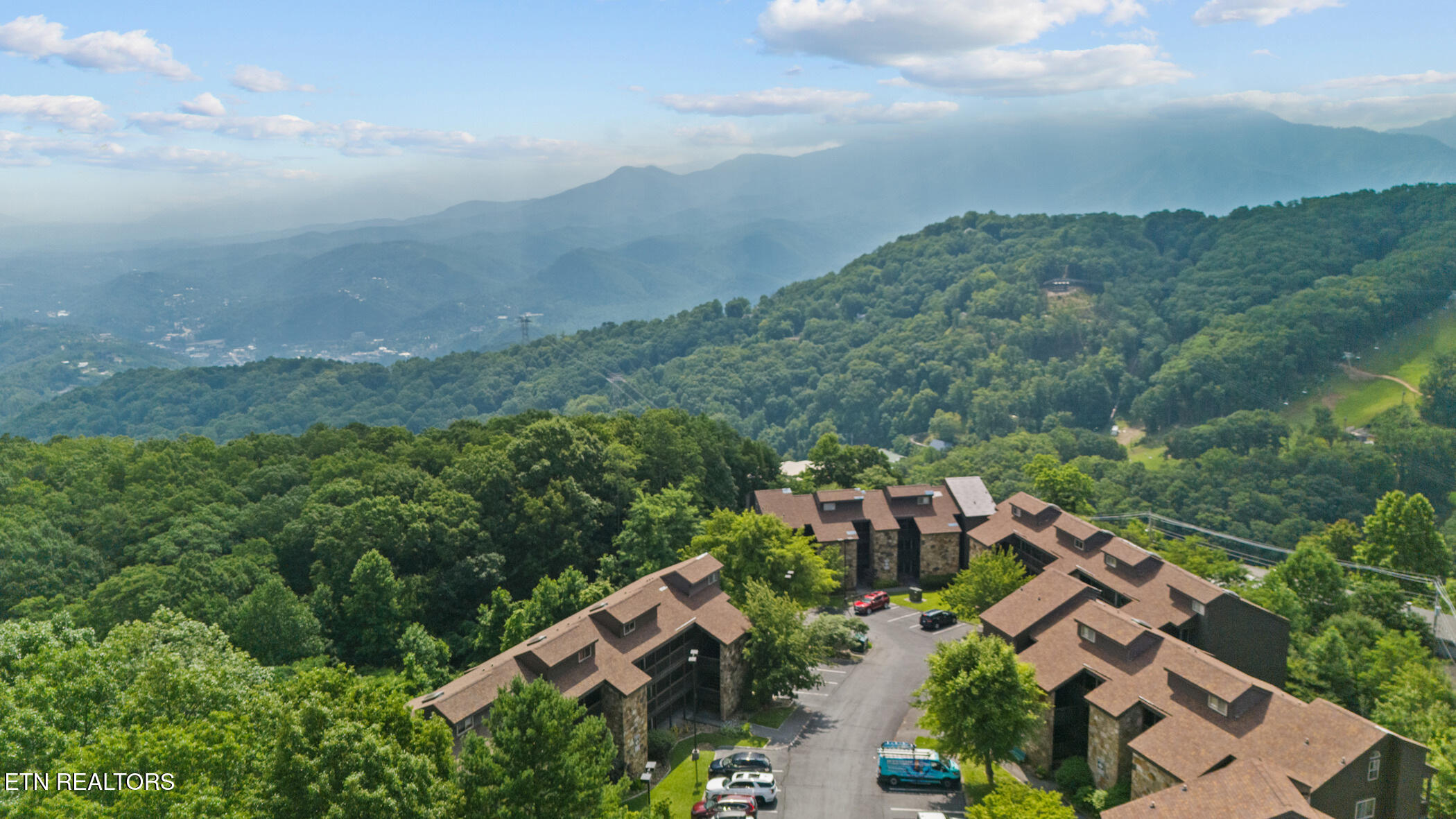 1380 Ski View Drive Gatlinburg TN 37738