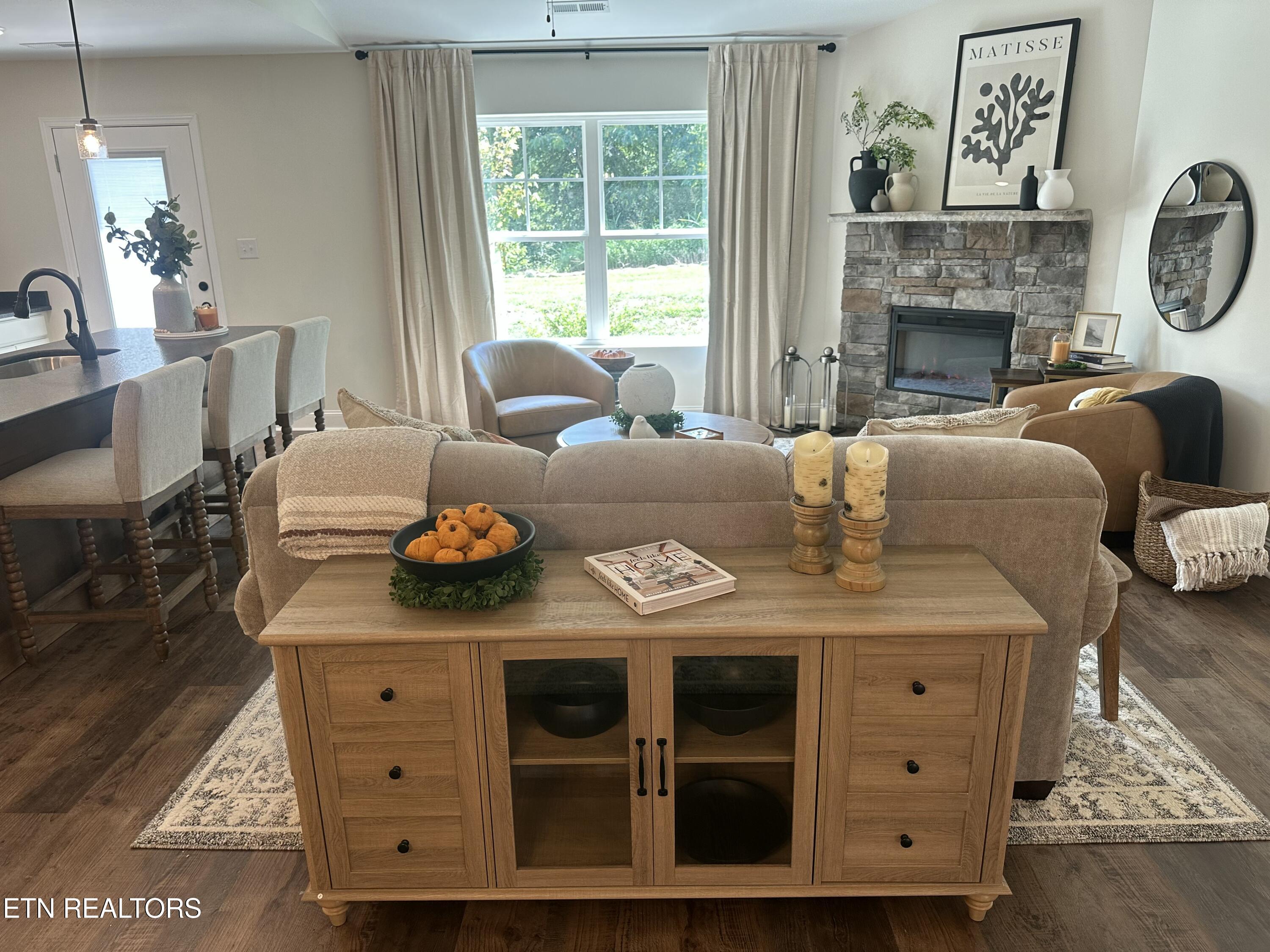 619 Snowflower Circle Pigeon Forge TN 37863