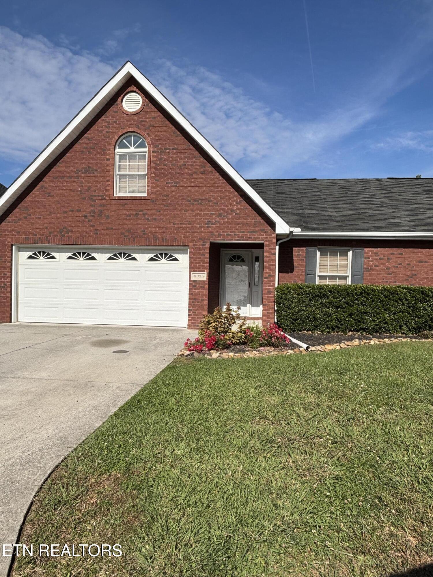 9035 Rocky Ridge Way Knoxville TN 37924