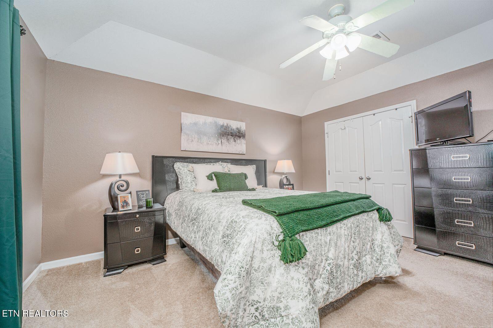 7230 Oakfield Lane Powell TN 37849