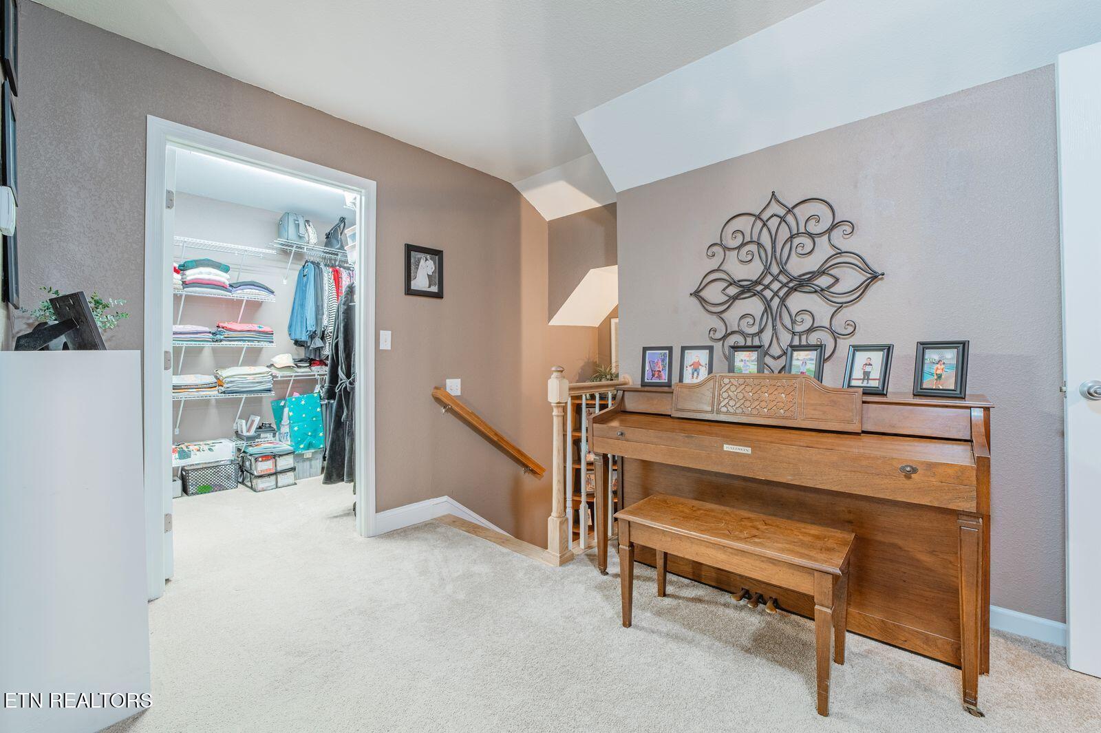 7230 Oakfield Lane Powell TN 37849
