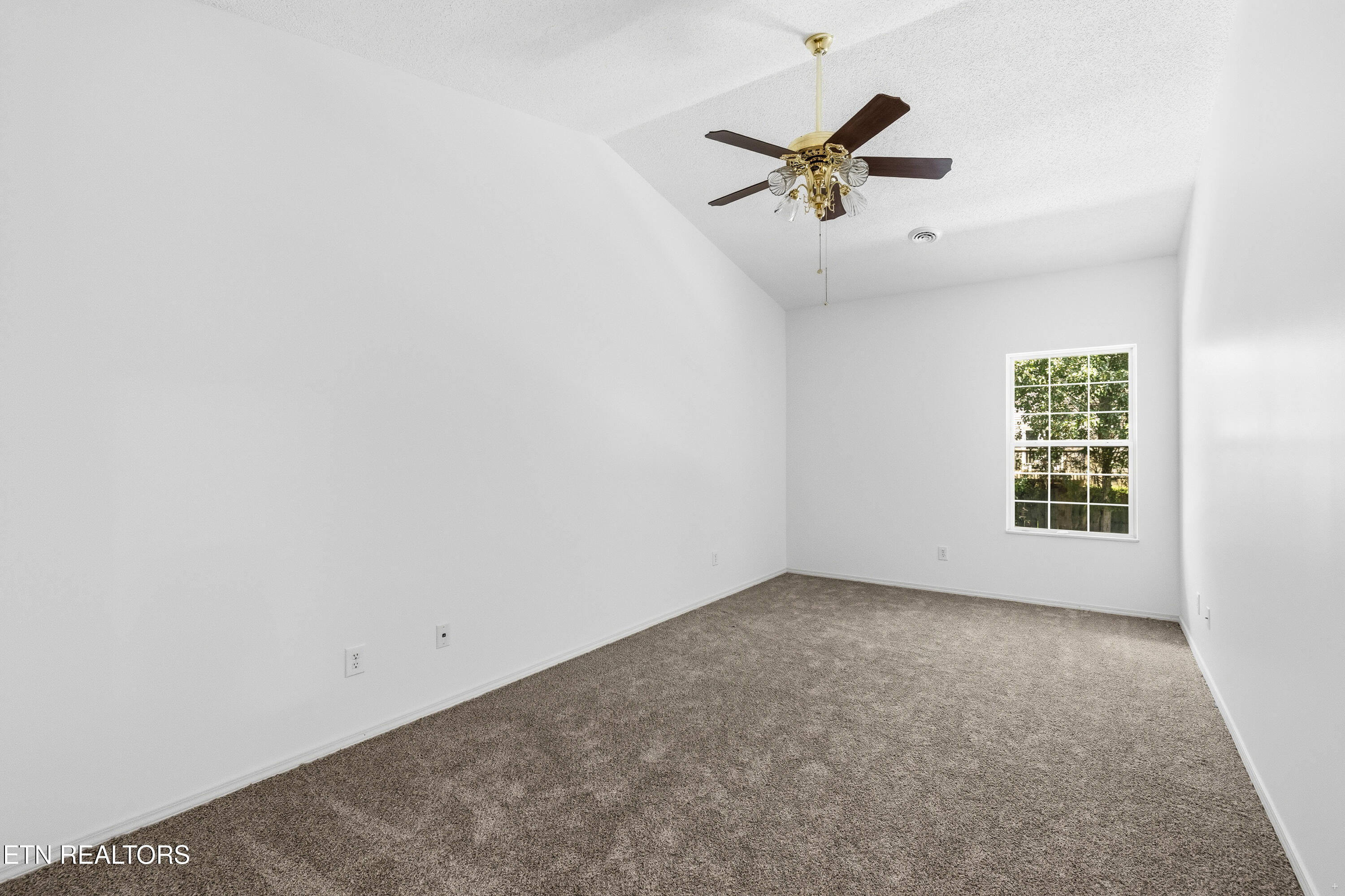 1720 Cape Brittany Way Knoxville TN 37932