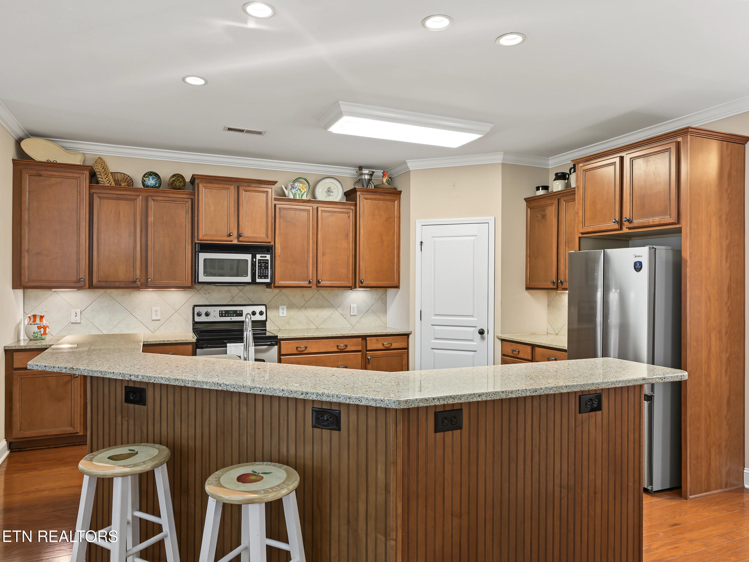 5090 Dovewood Way Knoxville TN 37918