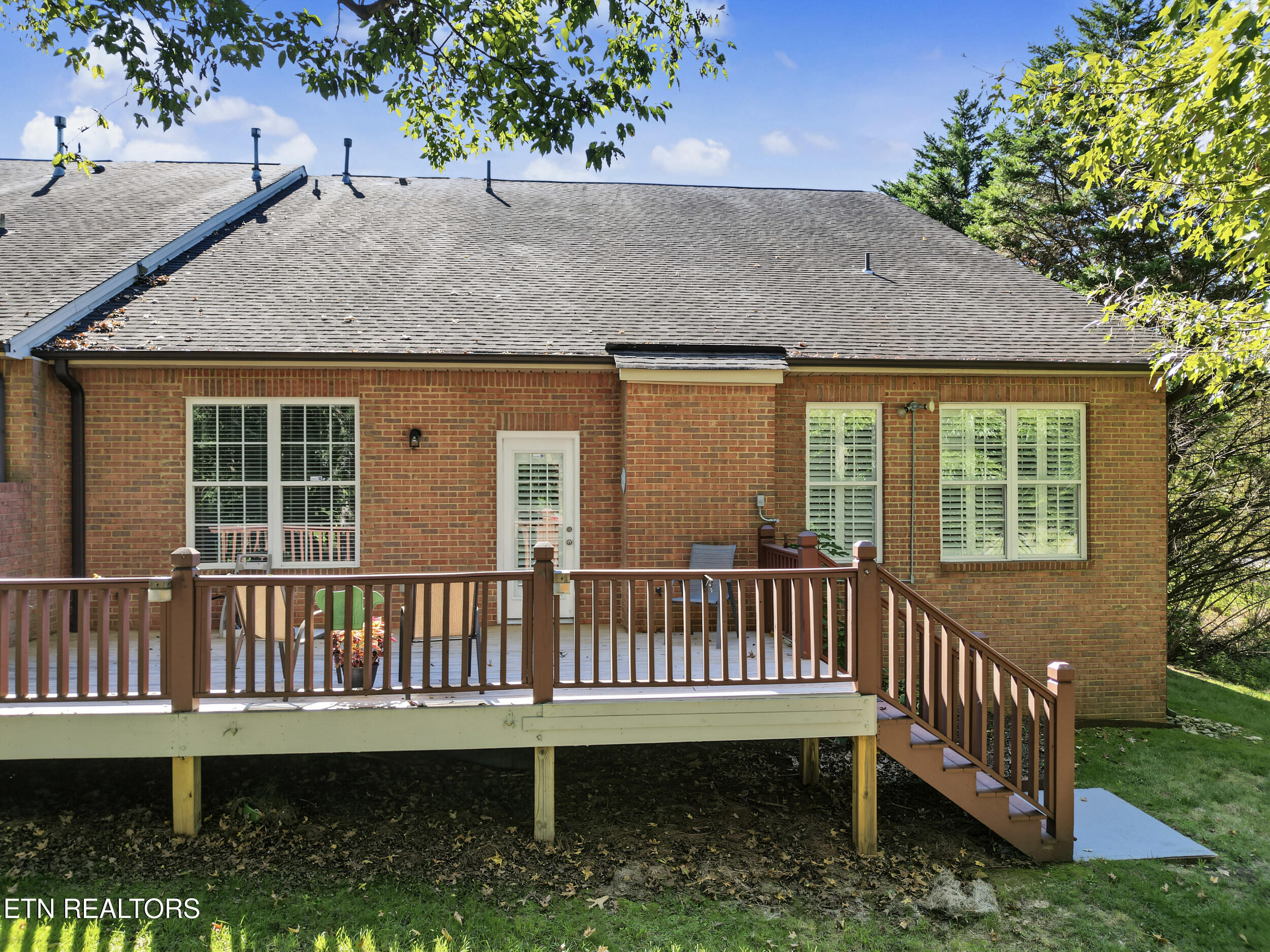 5090 Dovewood Way Knoxville TN 37918