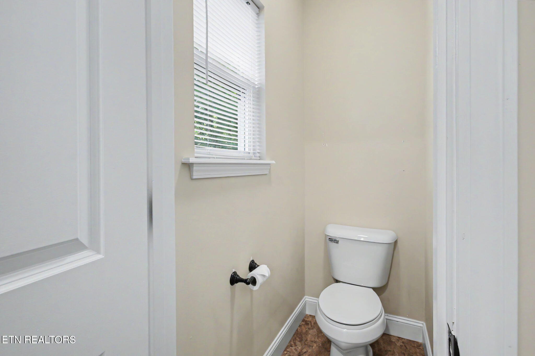 1120 Fellin View Way Sevierville TN 37876