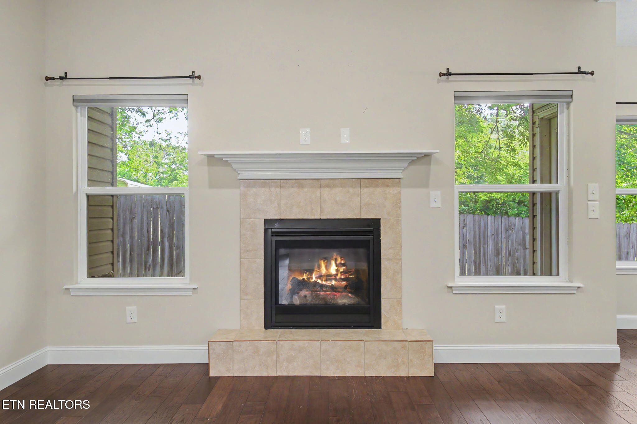 1120 Fellin View Way Sevierville TN 37876