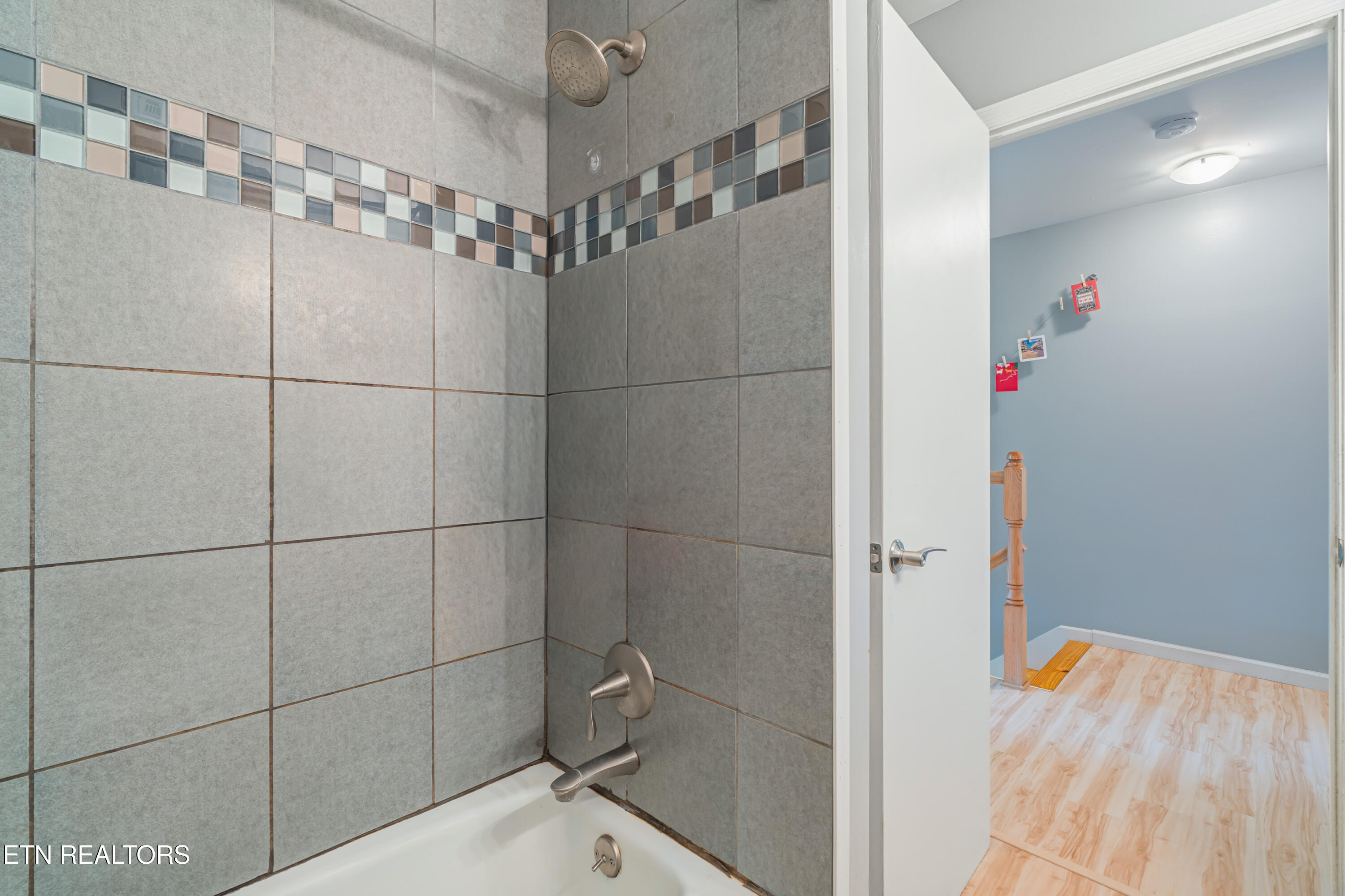 7021 Traditional Drive Knoxville TN 37909