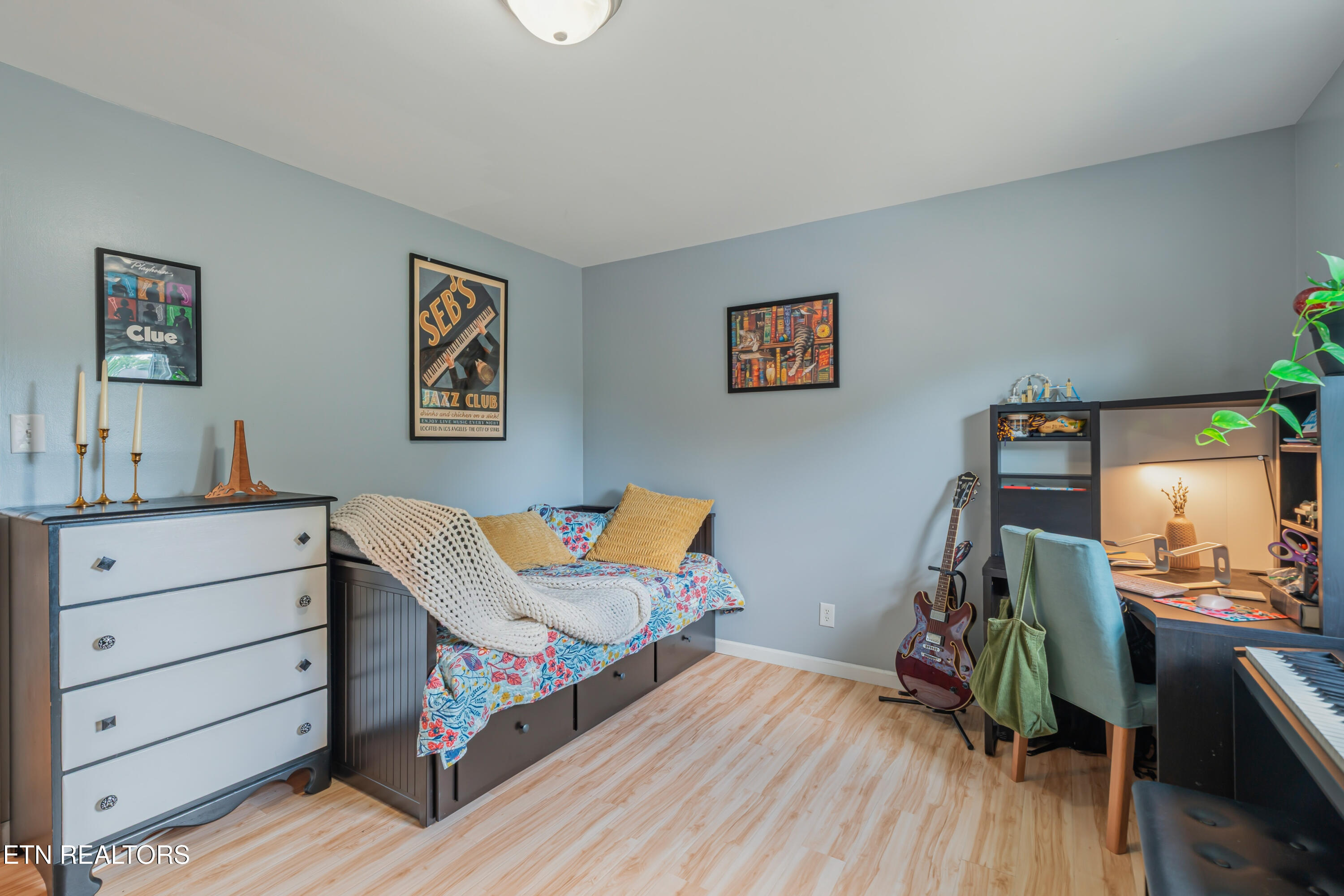 7021 Traditional Drive Knoxville TN 37909