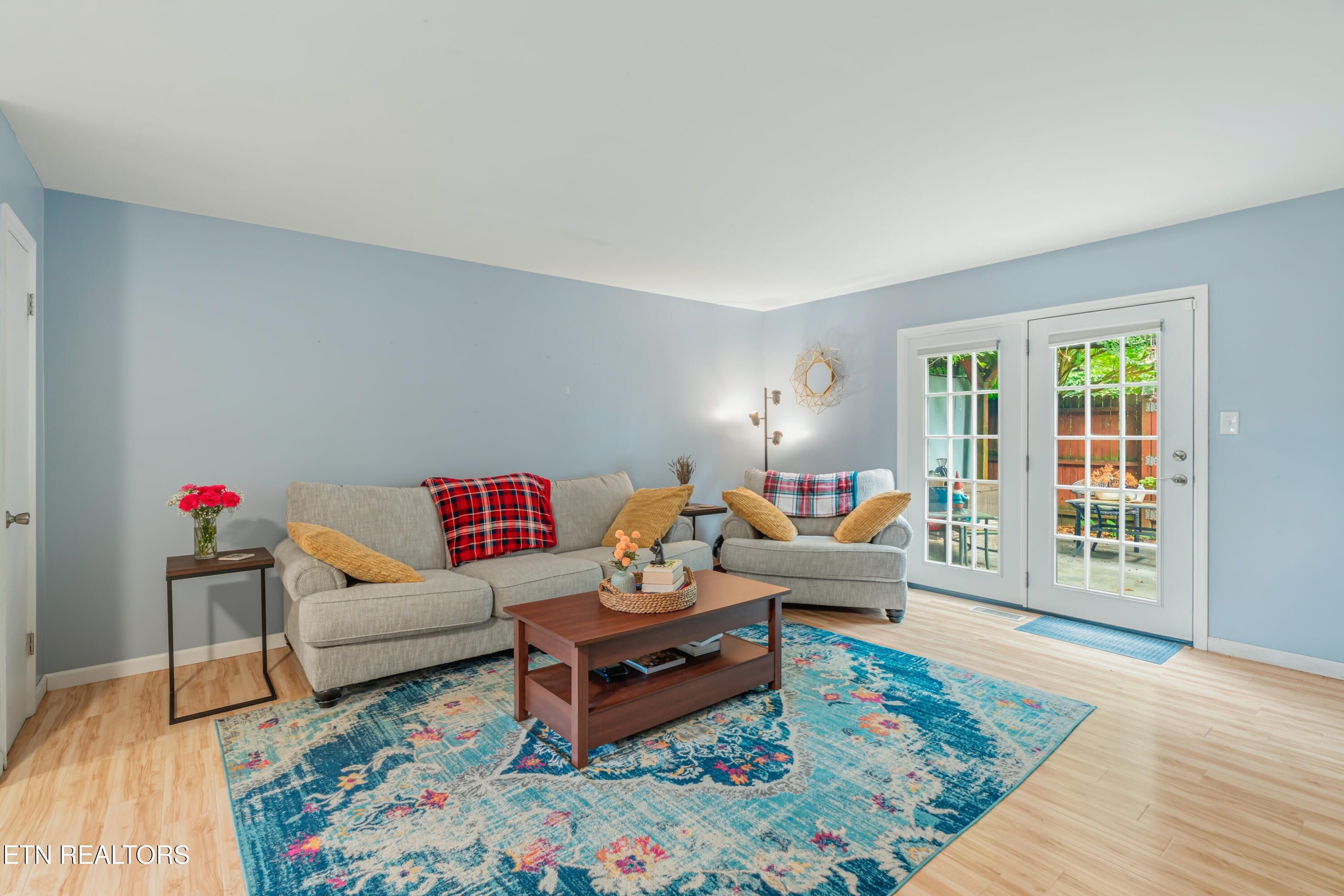 7021 Traditional Drive Knoxville TN 37909