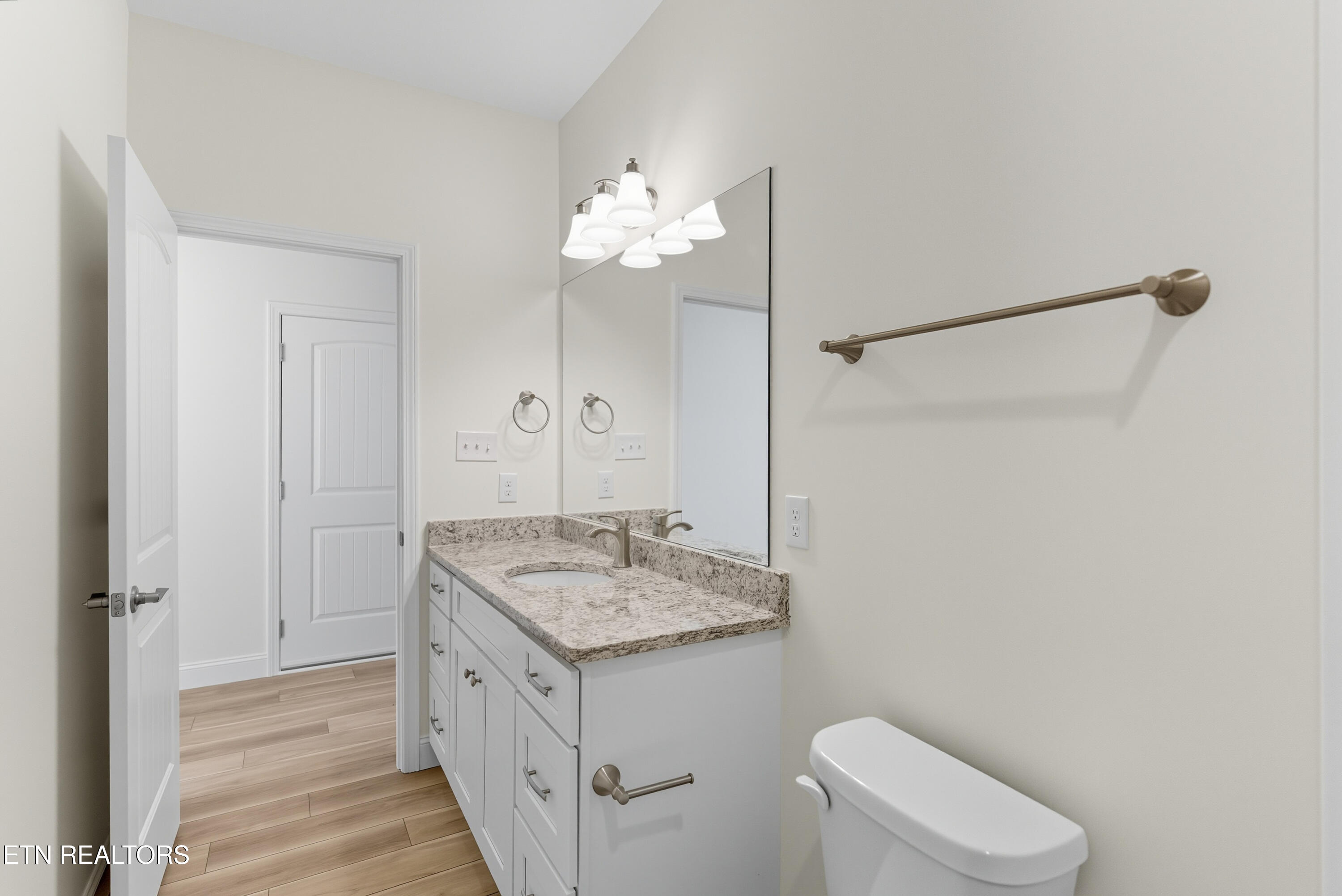 7350 Whispering Creek Lane Powell TN 37849