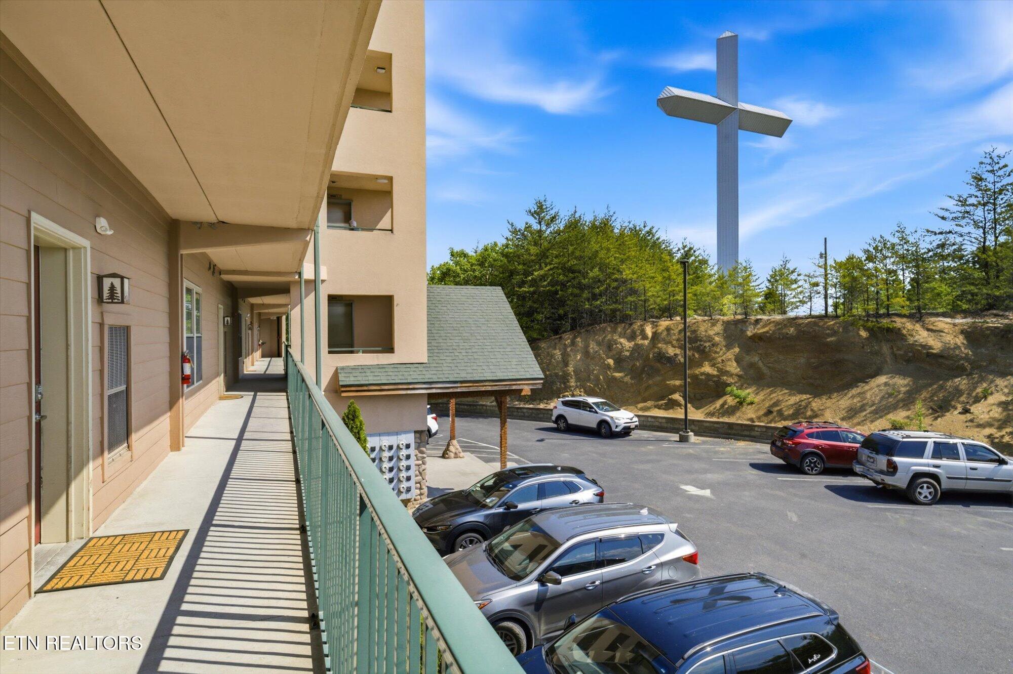 410 Big Bear Way Pigeon Forge TN 37863