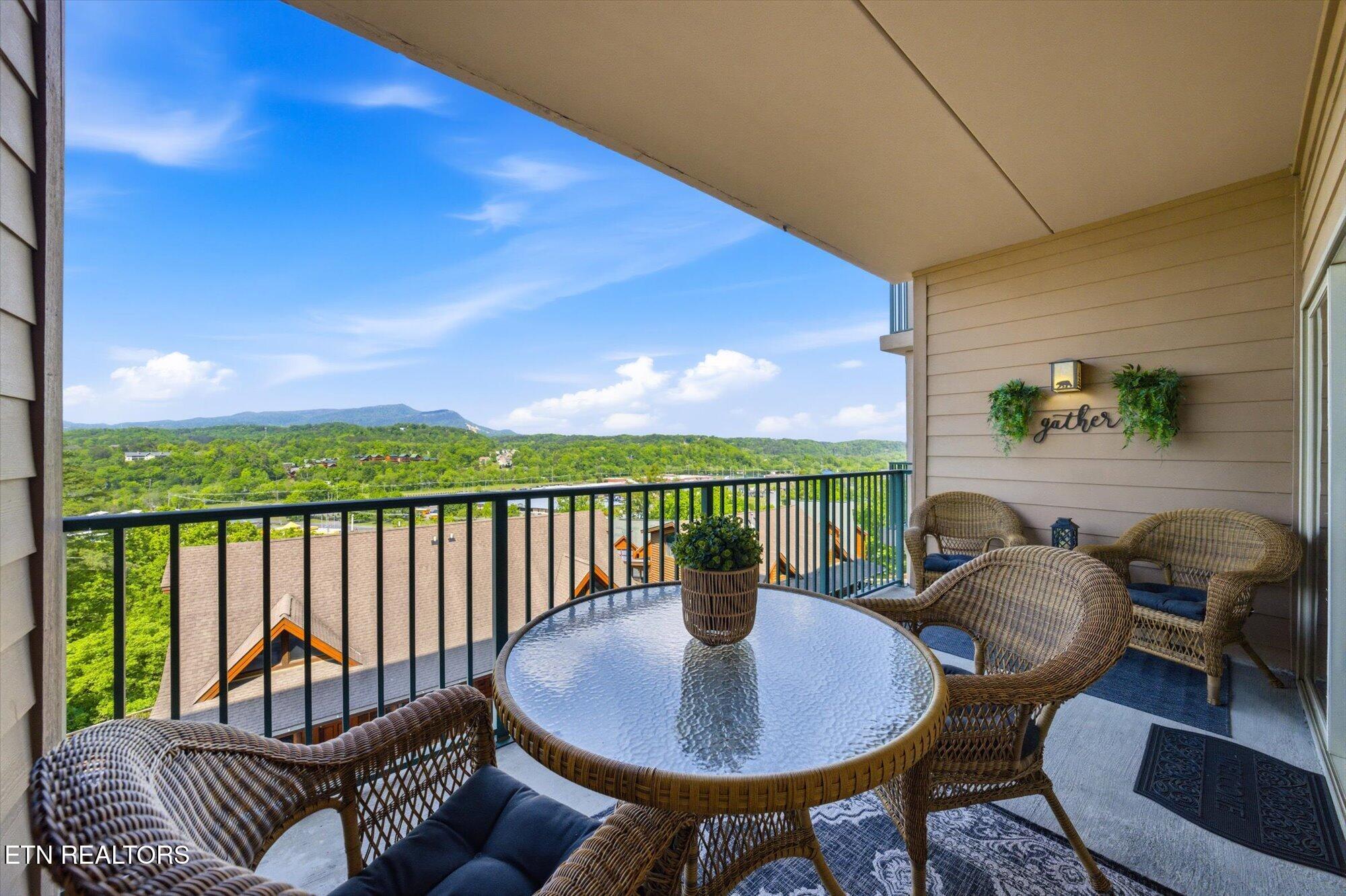 410 Big Bear Way Pigeon Forge TN 37863