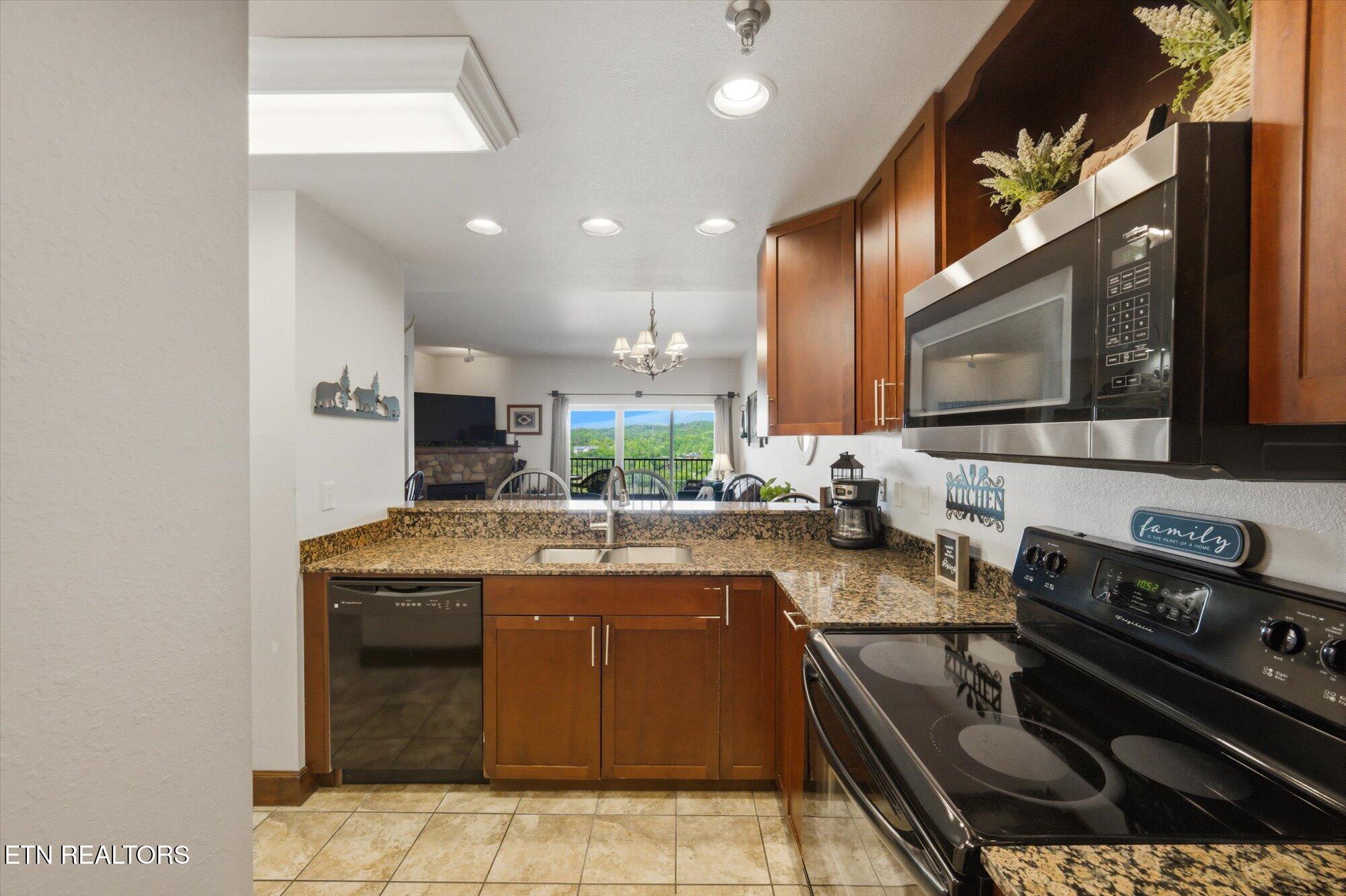 410 Big Bear Way Pigeon Forge TN 37863