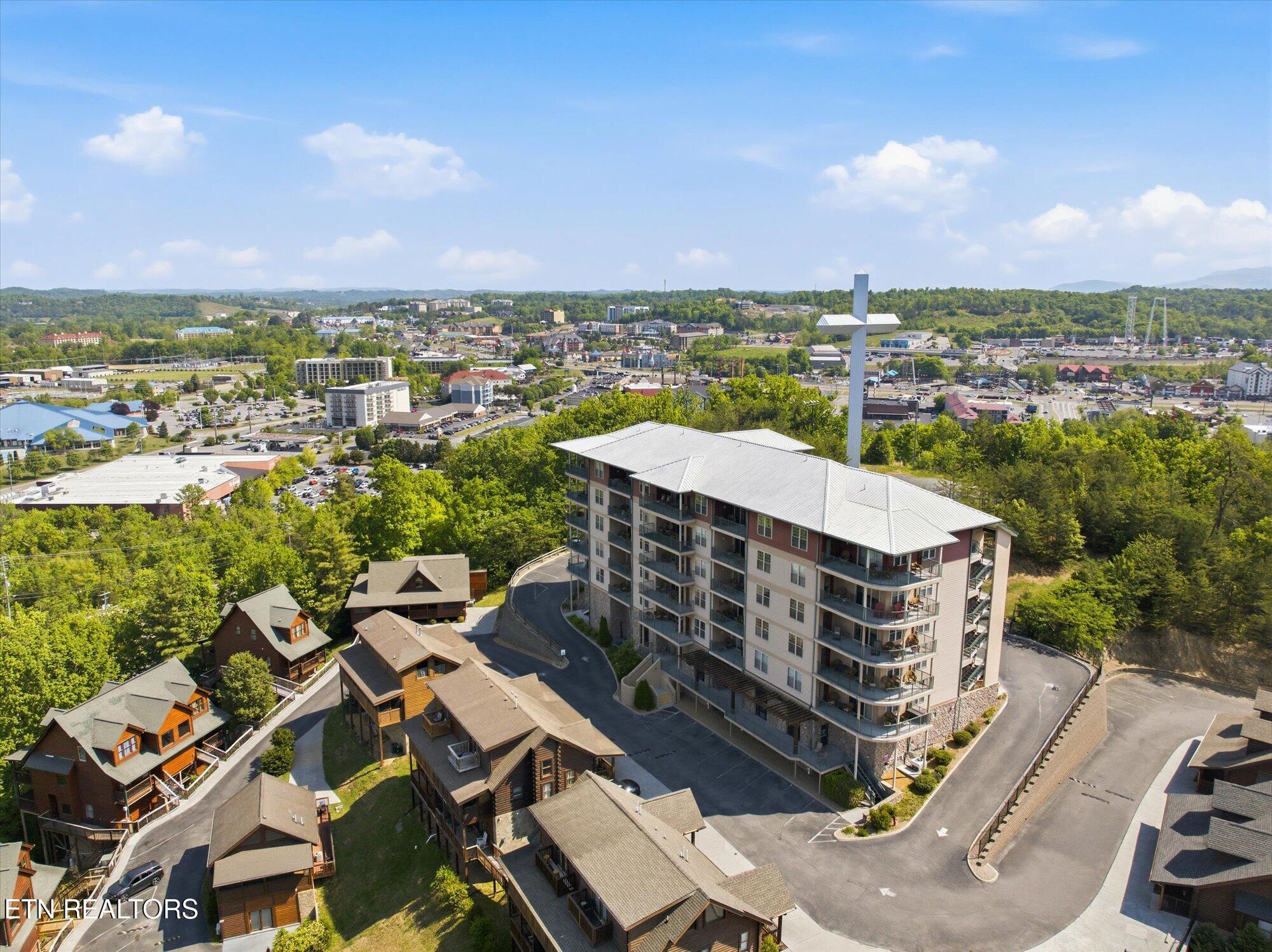410 Big Bear Way Pigeon Forge TN 37863