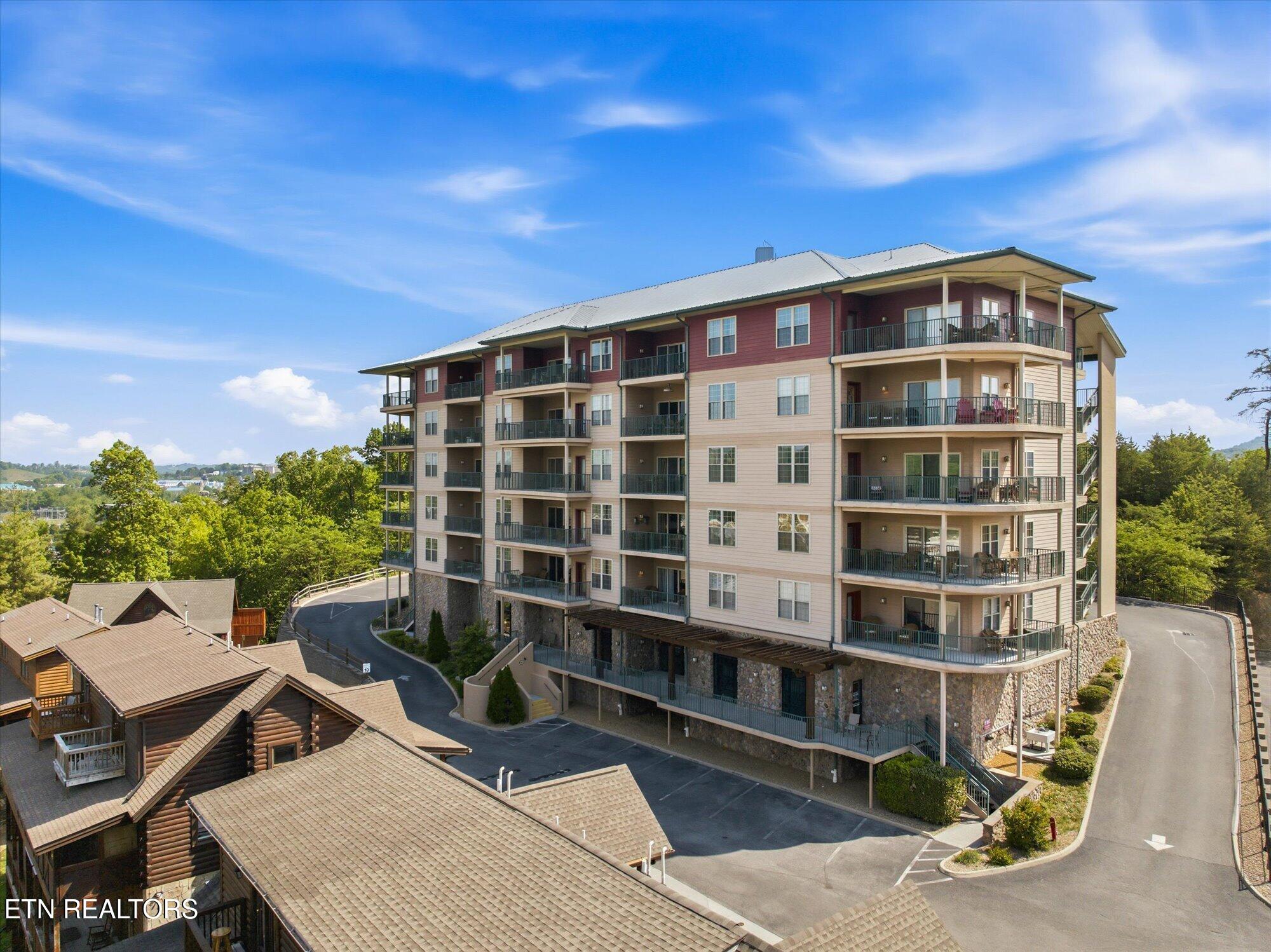 410 Big Bear Way Pigeon Forge TN 37863