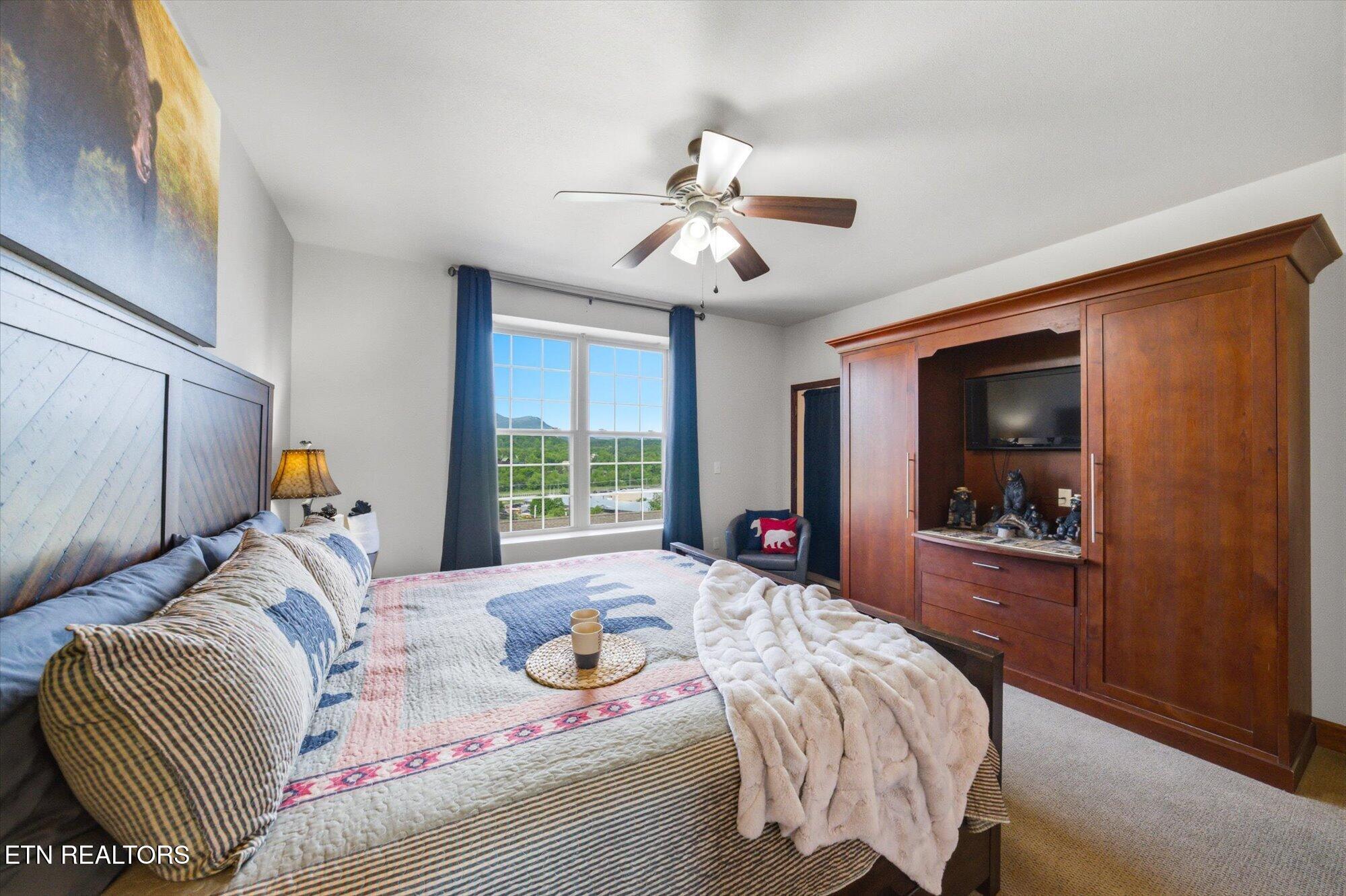 410 Big Bear Way Pigeon Forge TN 37863