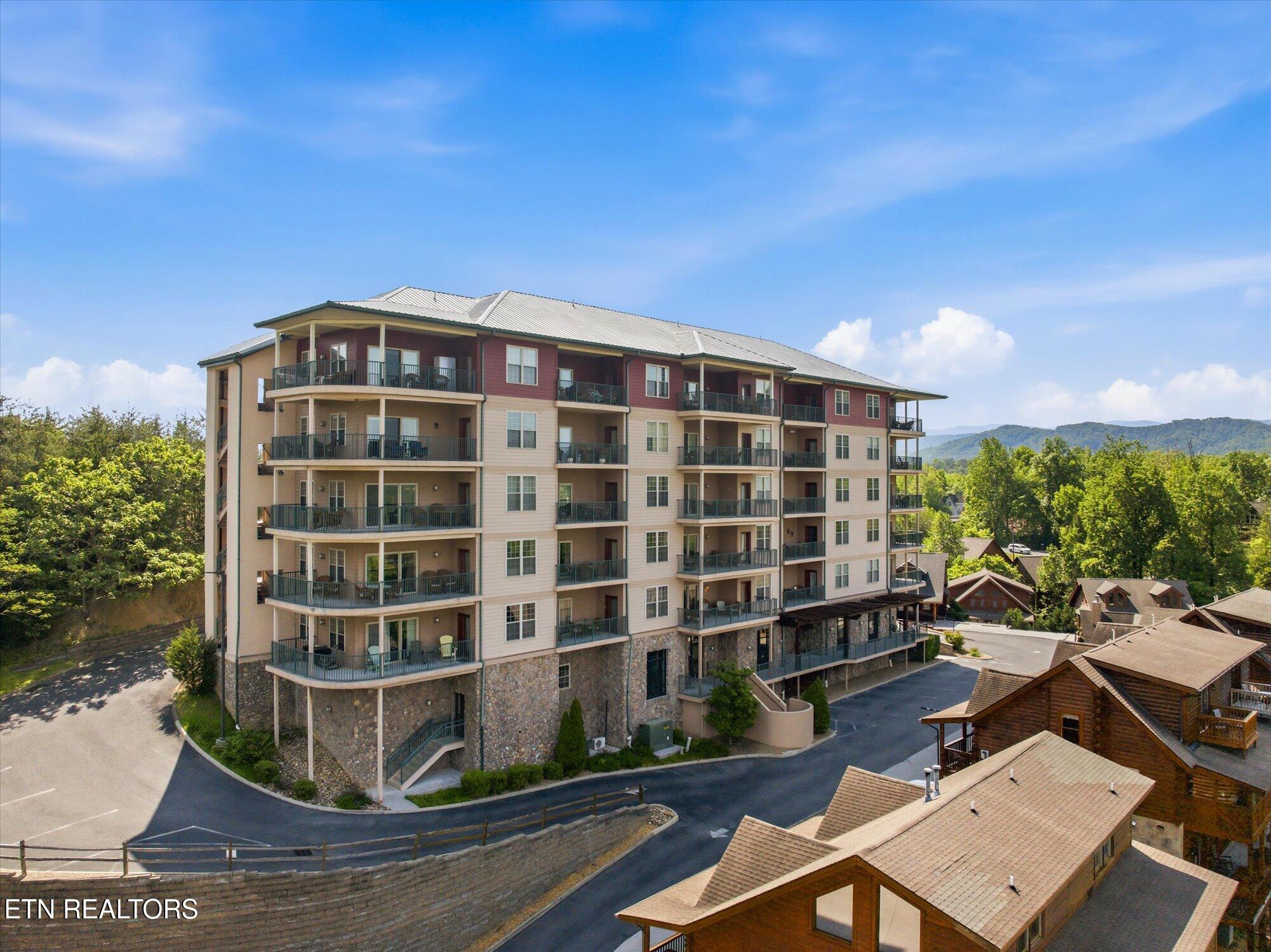 410 Big Bear Way Pigeon Forge TN 37863