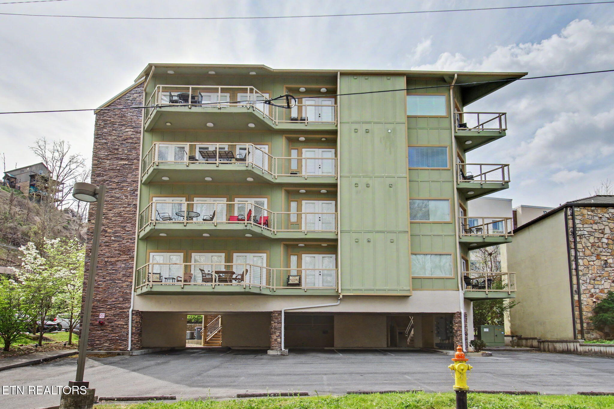 513 Mccarter Road Gatlinburg TN 37738