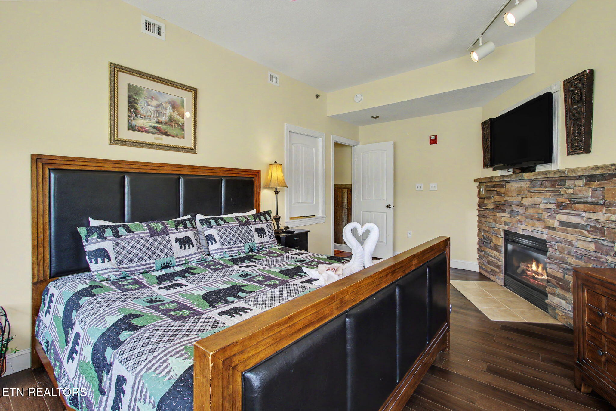 513 Mccarter Road Gatlinburg TN 37738