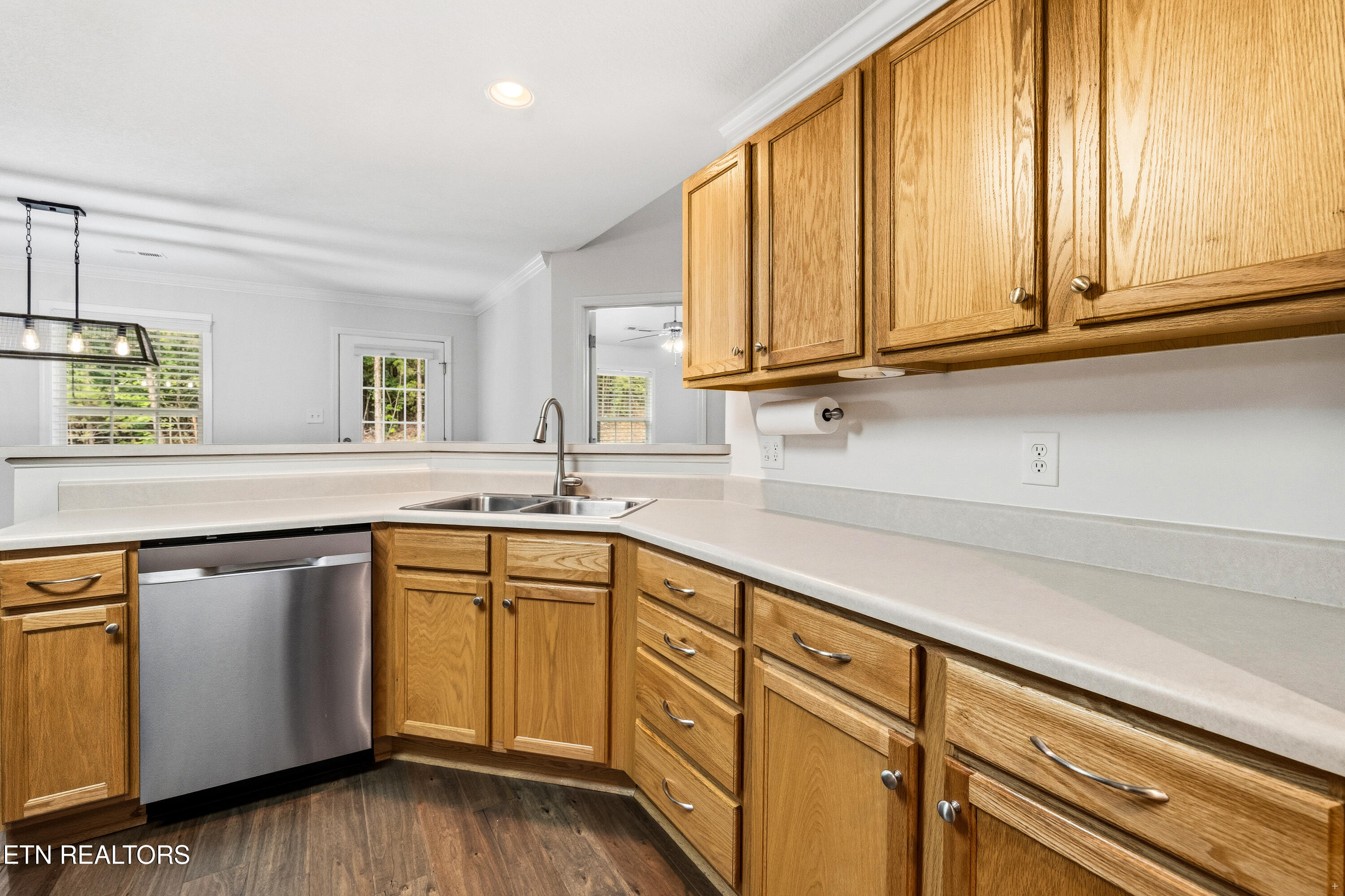 7147 La Christa Way Knoxville TN 37921