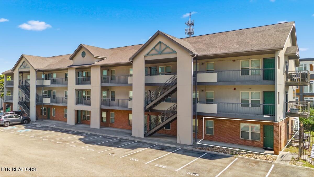1201 Laurel Avenue Knoxville TN 37916