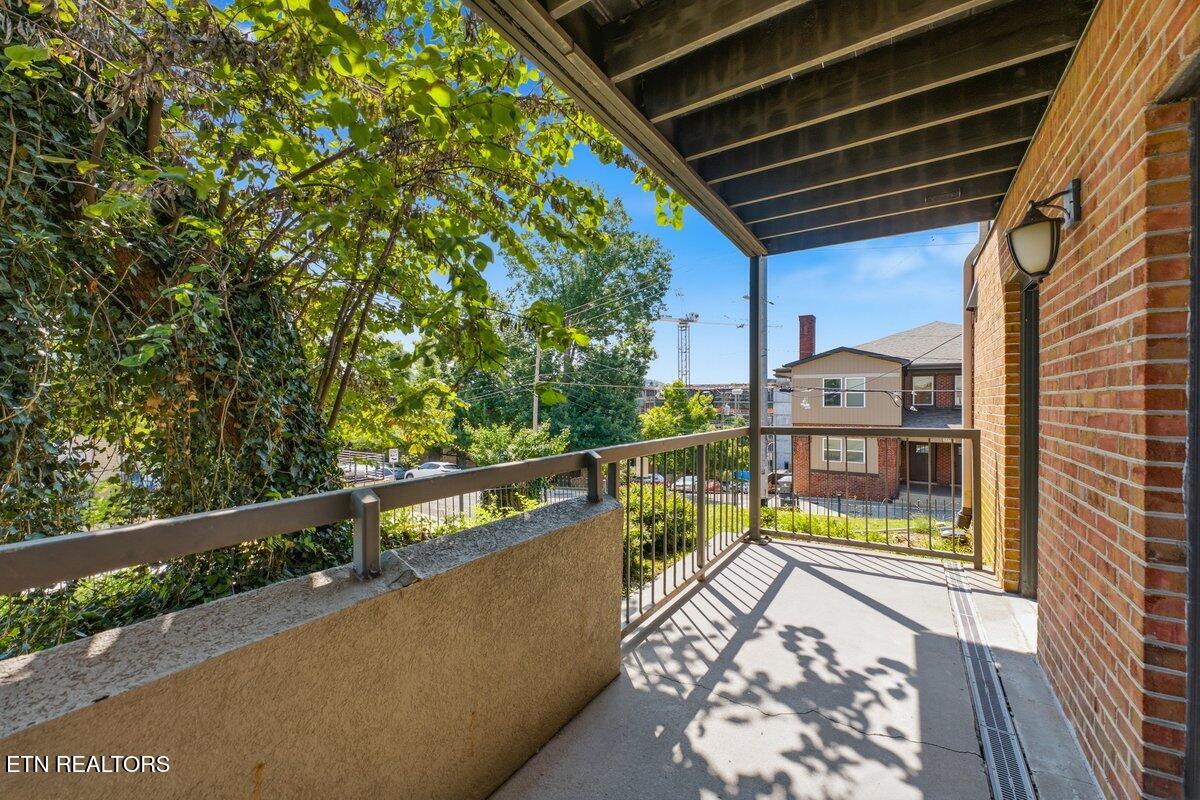 1201 Laurel Avenue Knoxville TN 37916