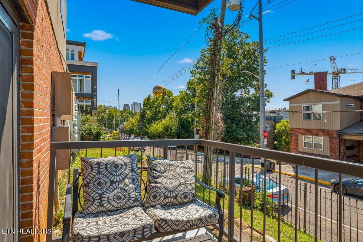 1201 Laurel Avenue Knoxville TN 37916