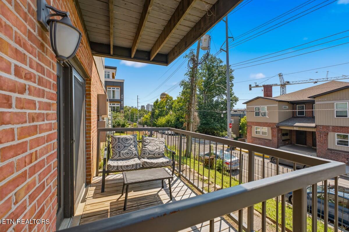 1201 Laurel Avenue Knoxville TN 37916