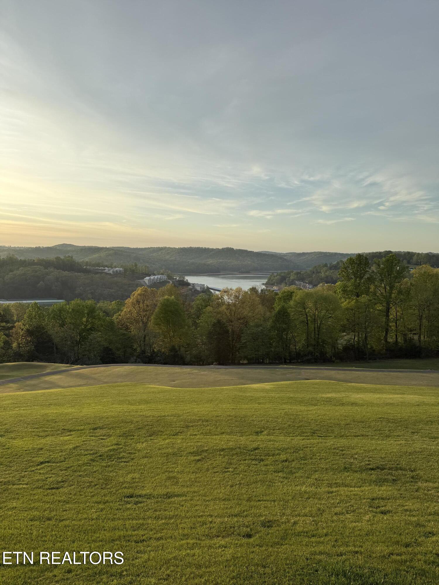 470 Deerfield Road Lafollette TN 37766