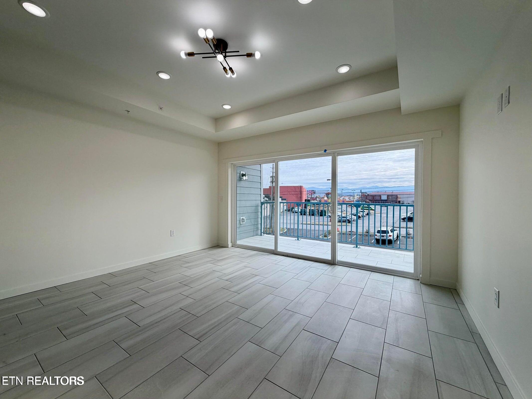 129 Sugarfoot Way Pigeon Forge TN 37863