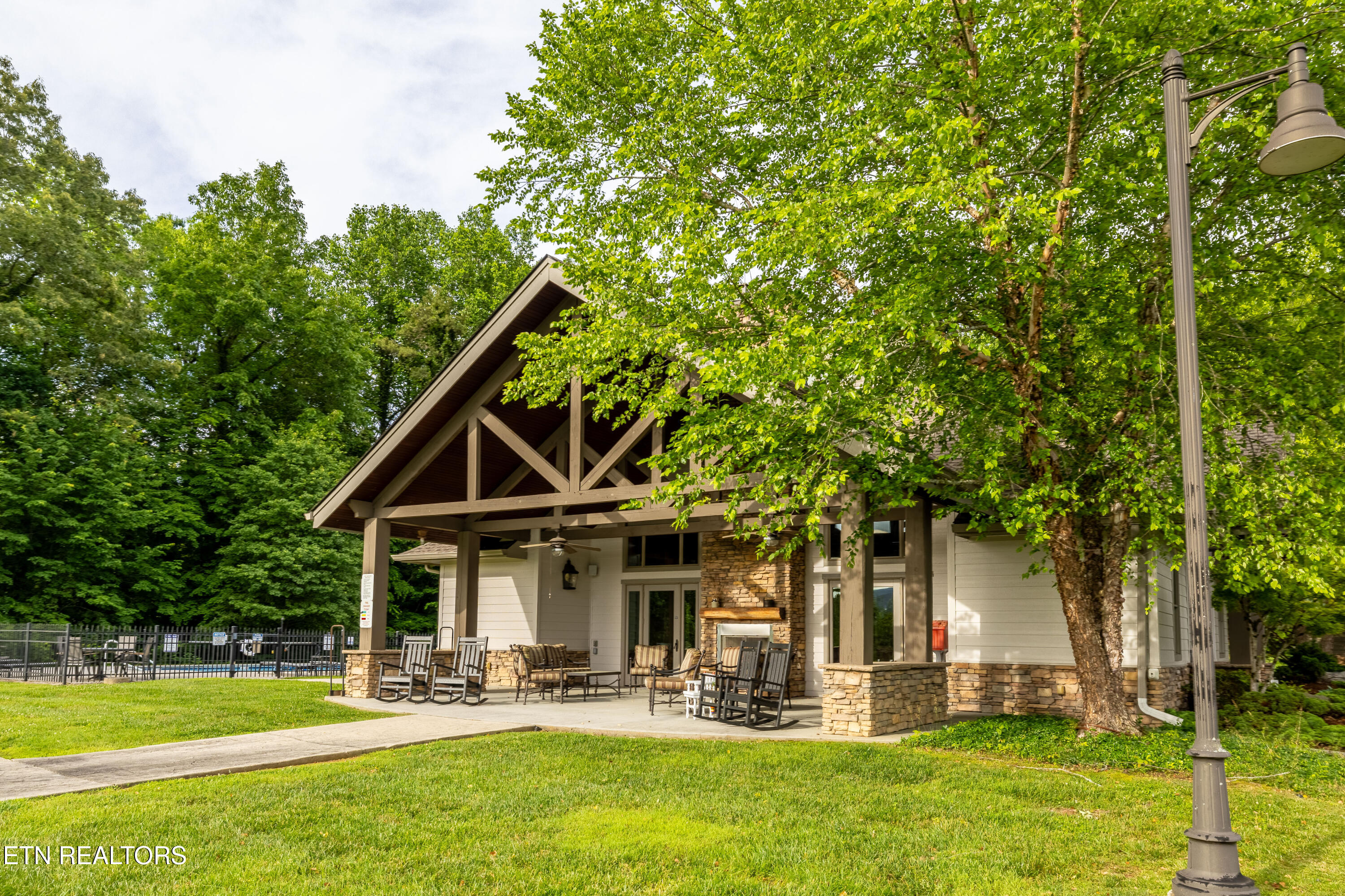 326 Shooting Star Loop Townsend TN 37882