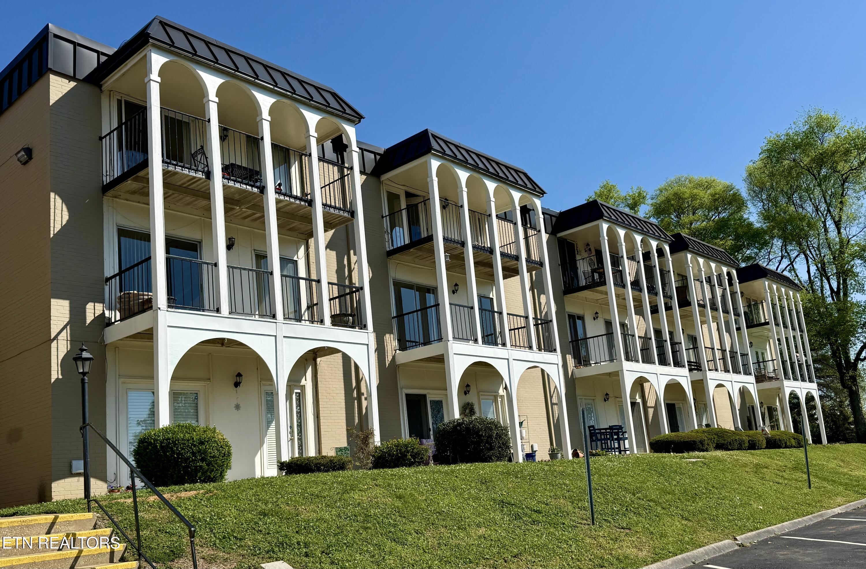 5709 Lyons View Pike Knoxville TN 37919