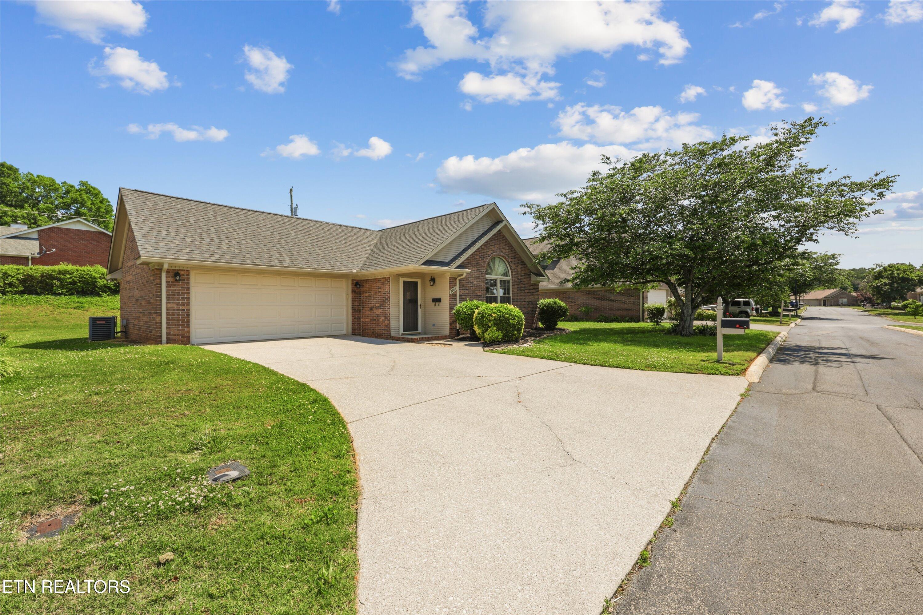 2008 Cochran Place Maryville TN 37803