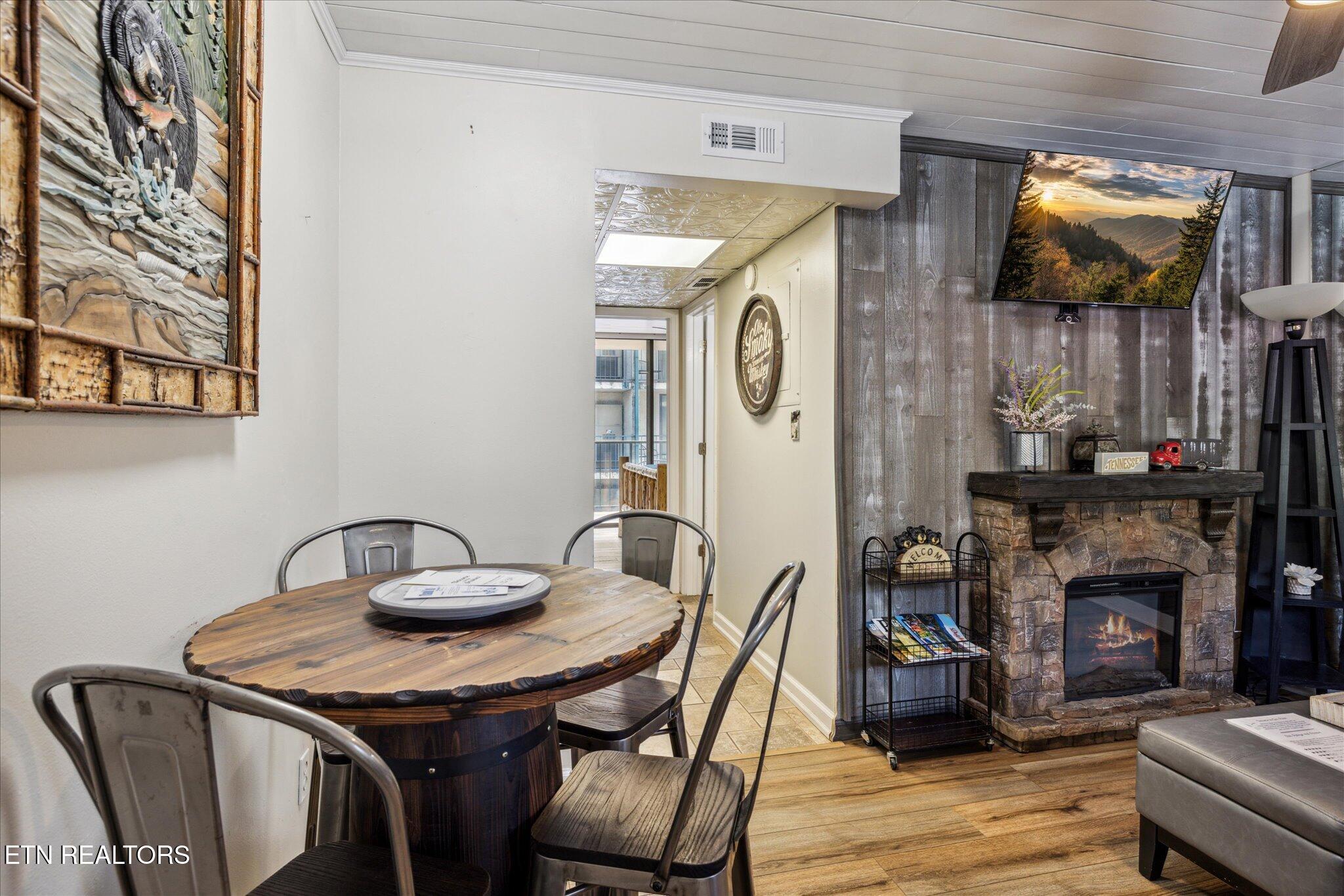 685 River Unit #304 Road Gatlinburg TN 37738