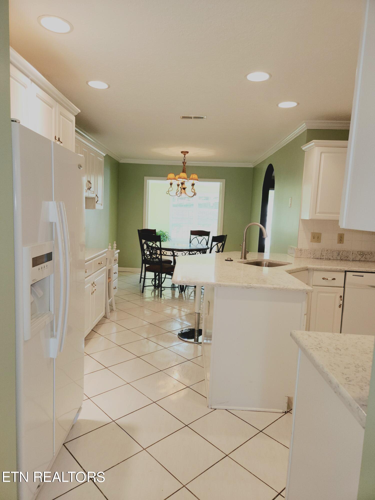 5206 Comice Way Knoxville TN 37918
