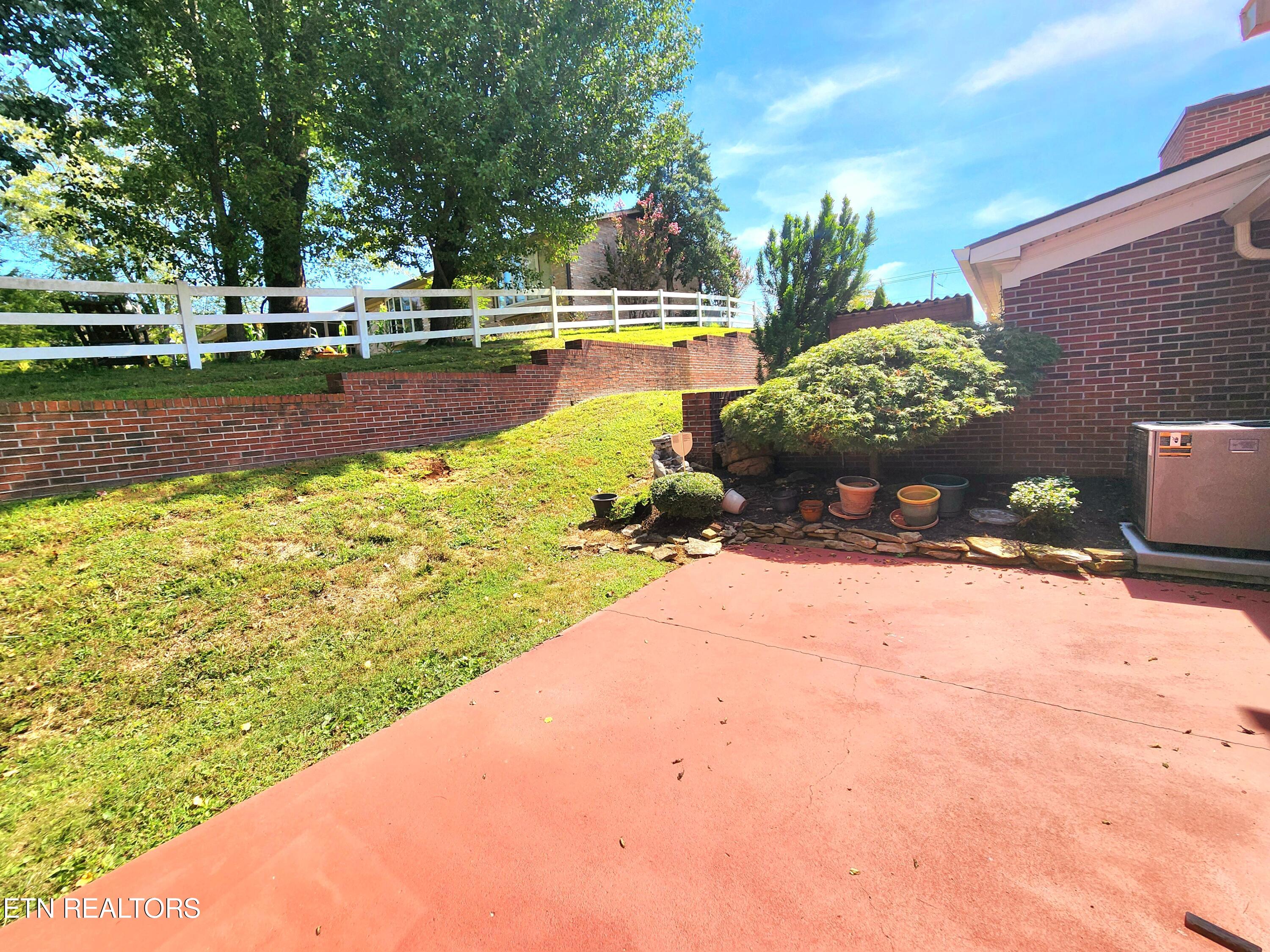 5206 Comice Way Knoxville TN 37918